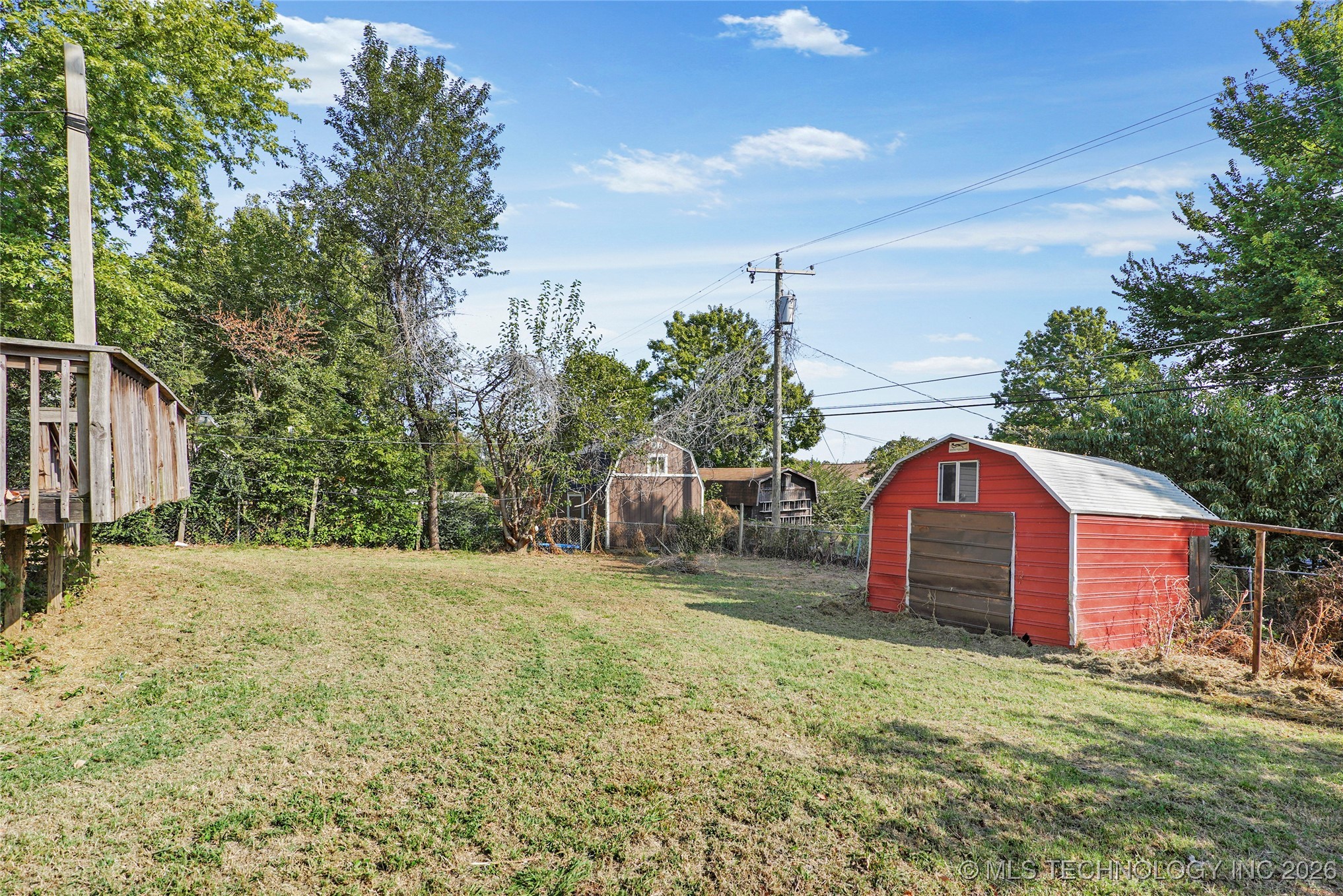 4855 S Maybelle Avenue Property Photo 25