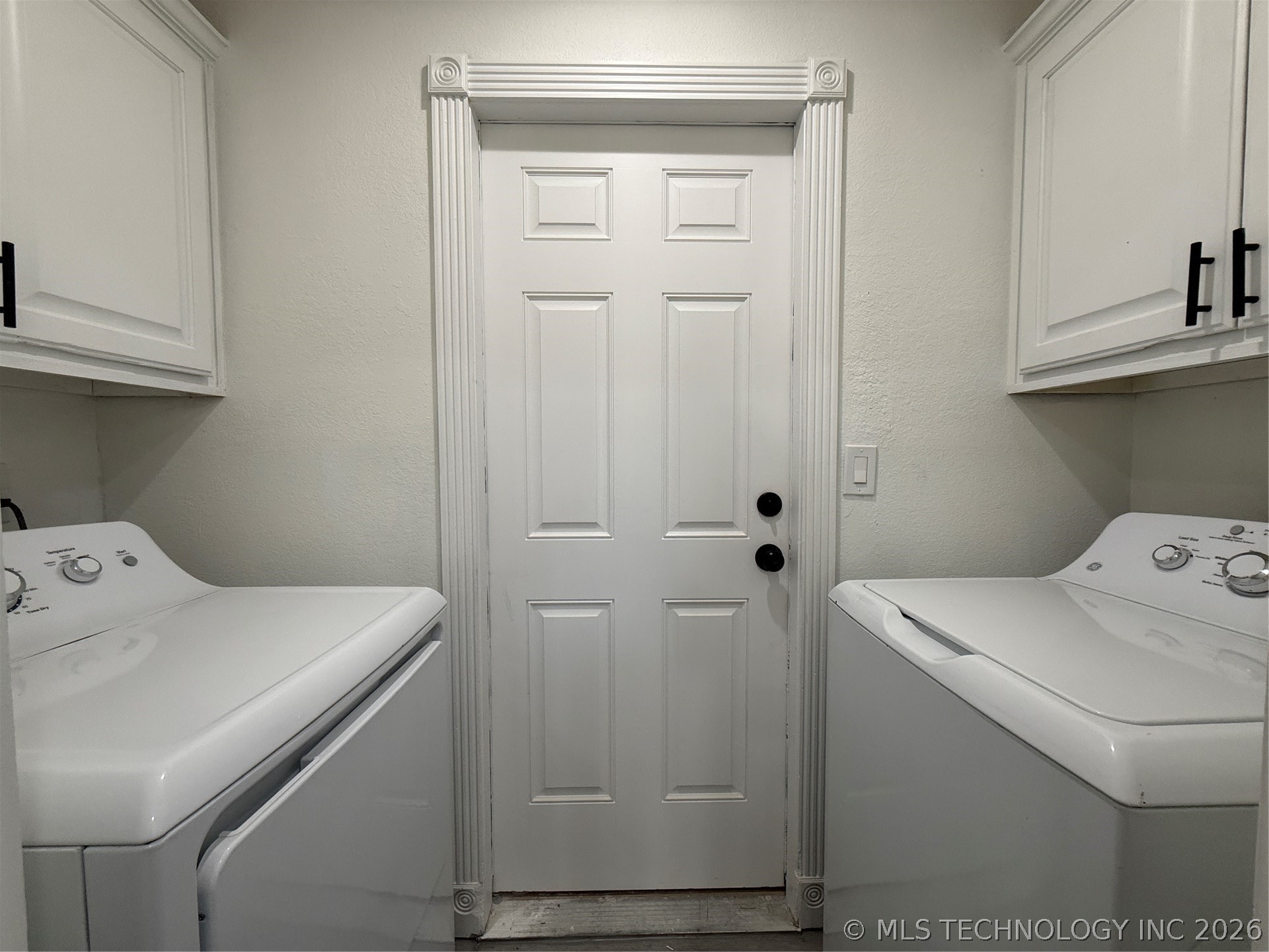 14002 E 36th Street Property Photo 11