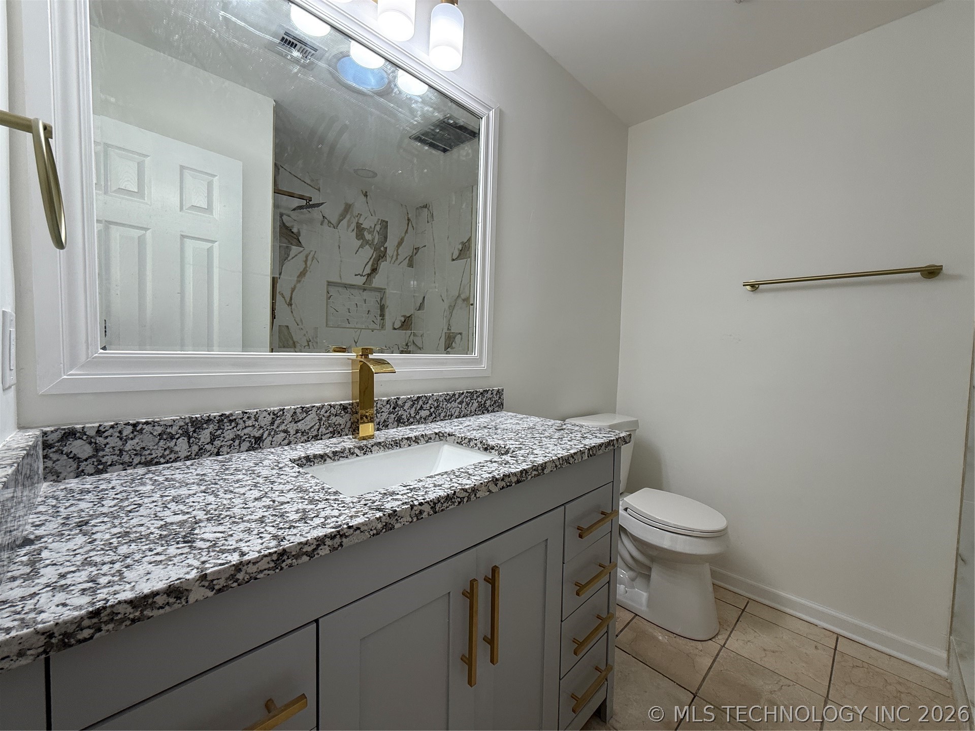 14002 E 36th Street Property Photo 14