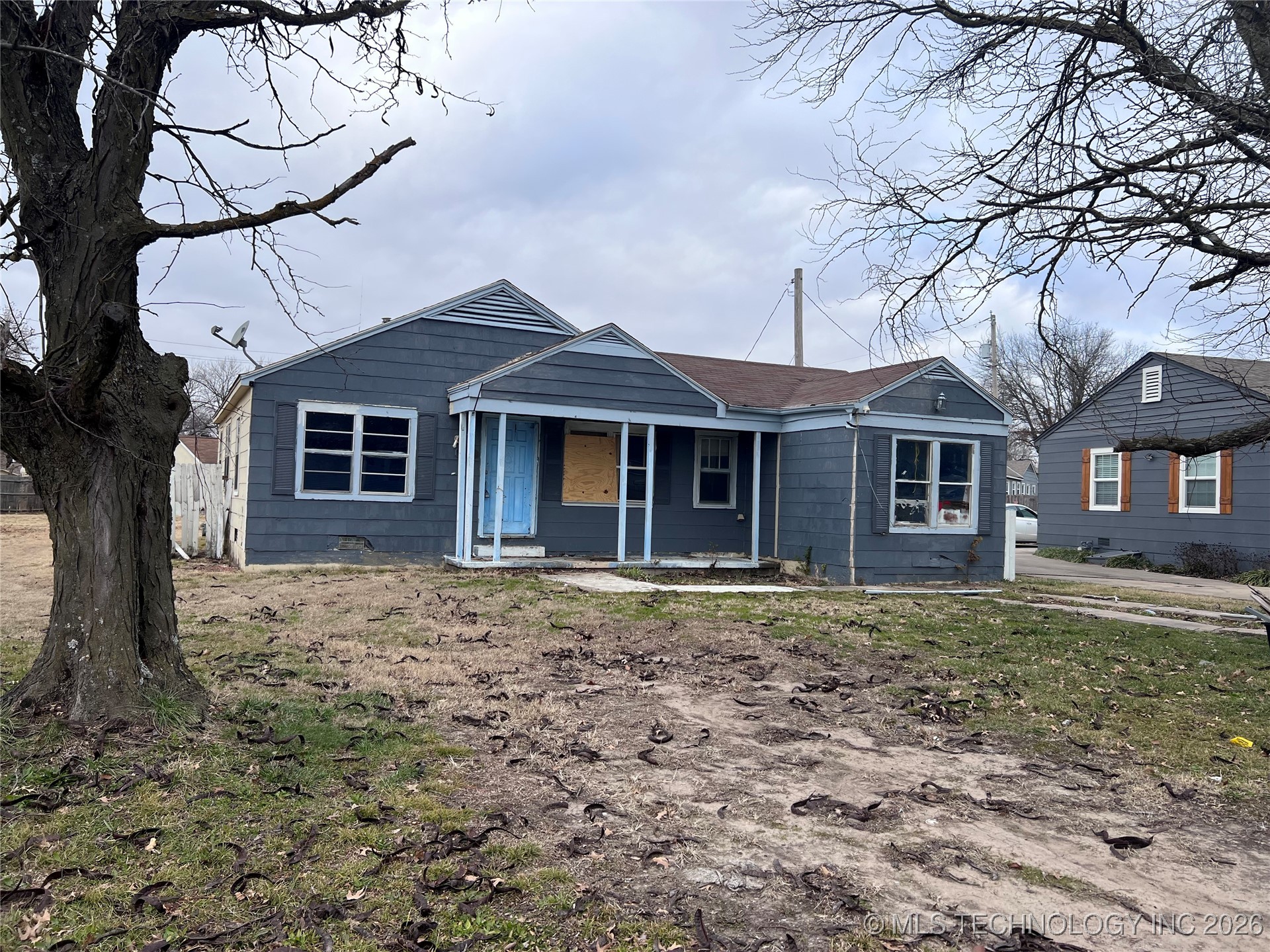 1617 S Rogers Avenue Property Photo 2