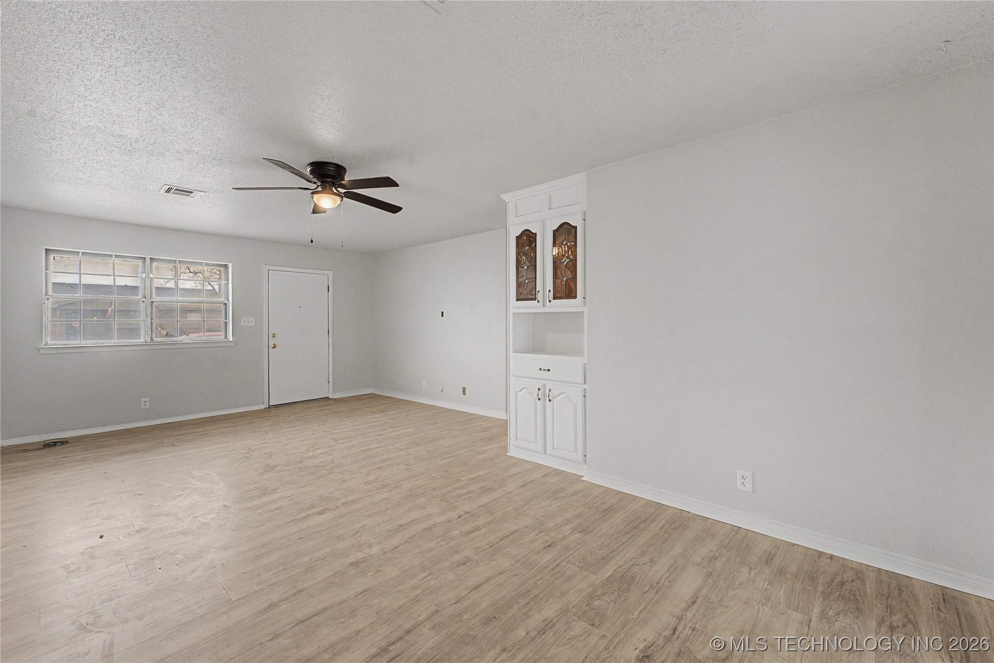 12114 E 21 Place S Property Photo 4