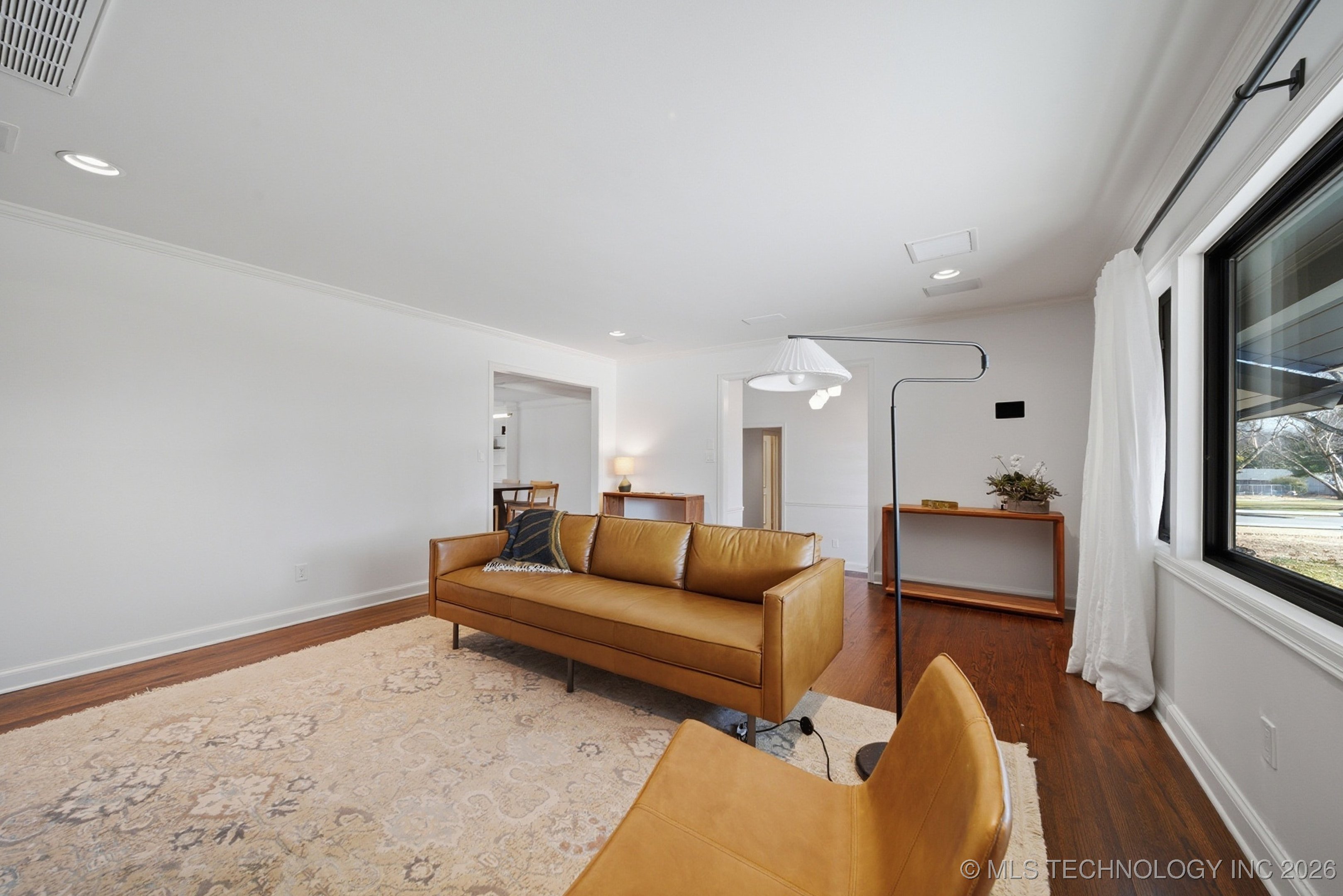 2931 E 39th Street Property Photo 15