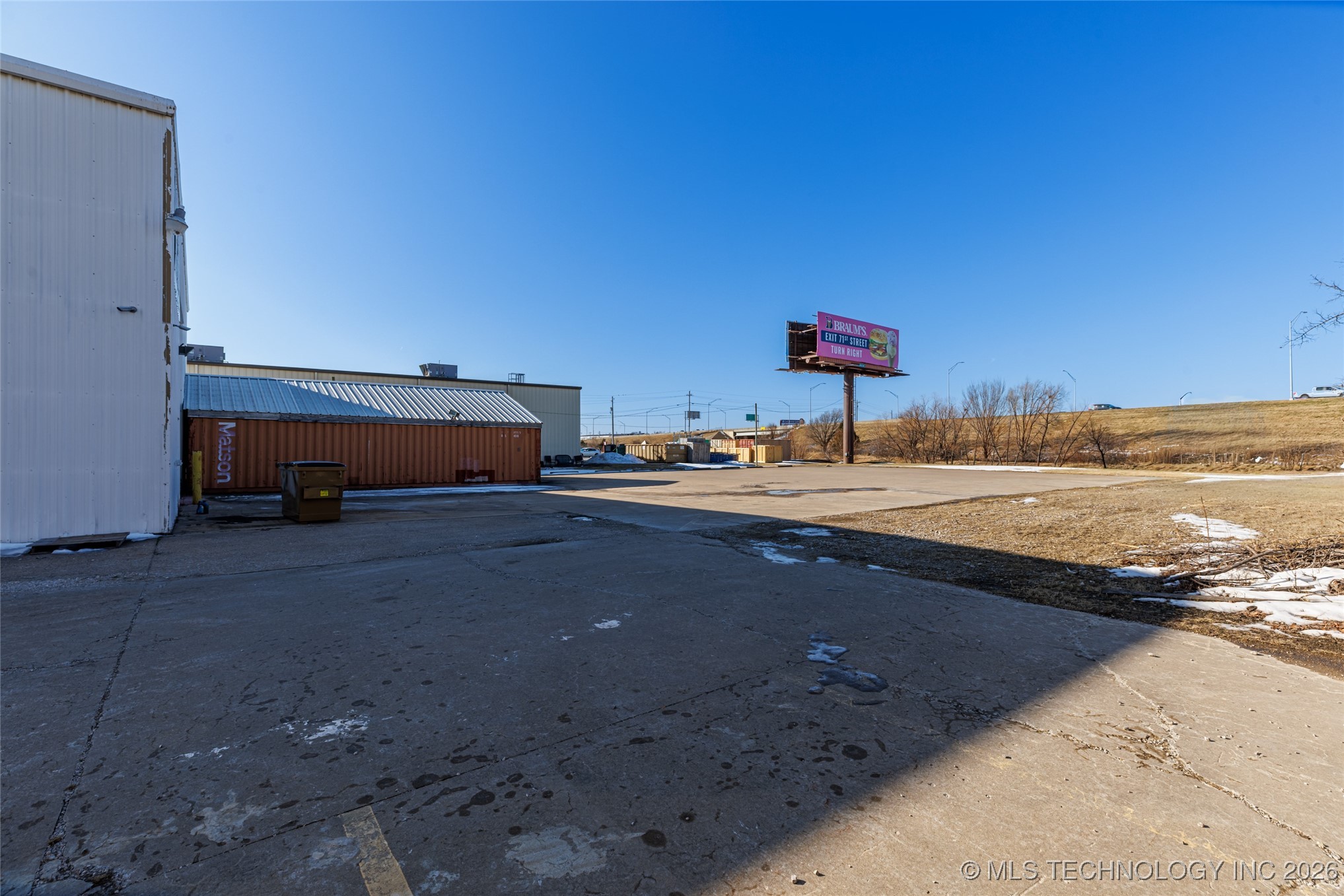 5476 S 108th Avenue E Property Photo 4