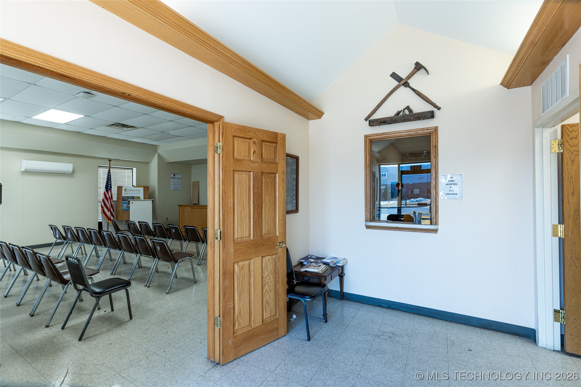 5476 S 108th Avenue E Property Photo 10