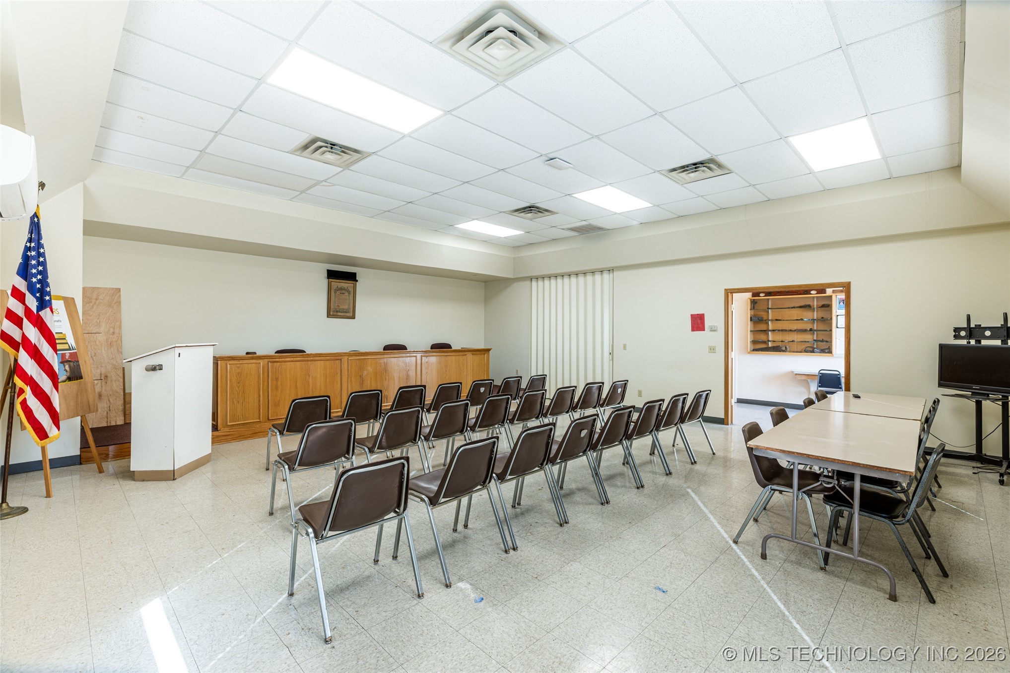 5476 S 108th Avenue E Property Photo 12