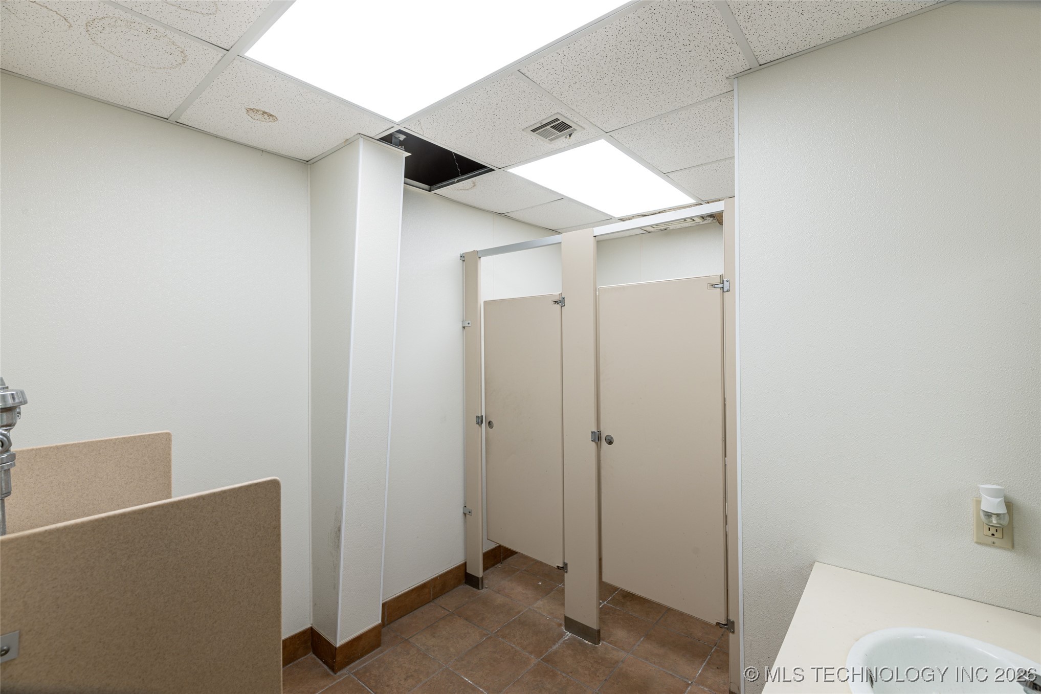 5476 S 108th Avenue E Property Photo 22