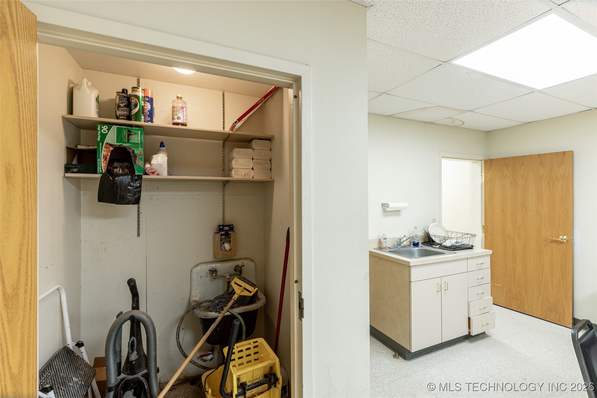 5476 S 108th Avenue E Property Photo 23