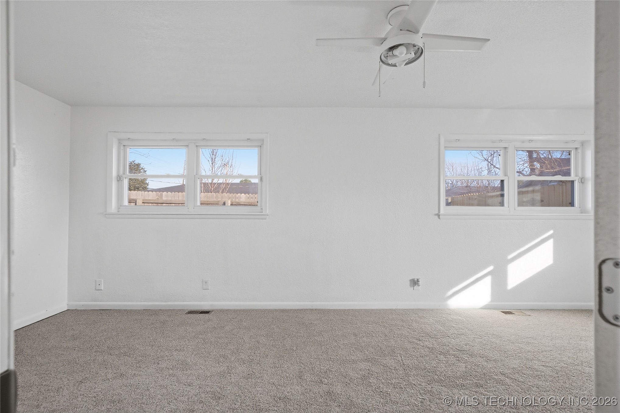 3812 E 36th Street Property Photo 12