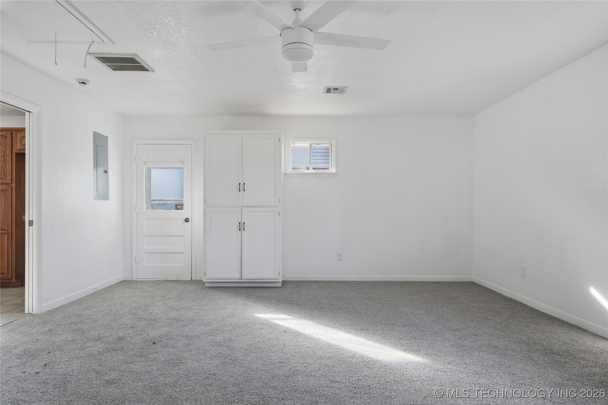 3812 E 36th Street Property Photo 17