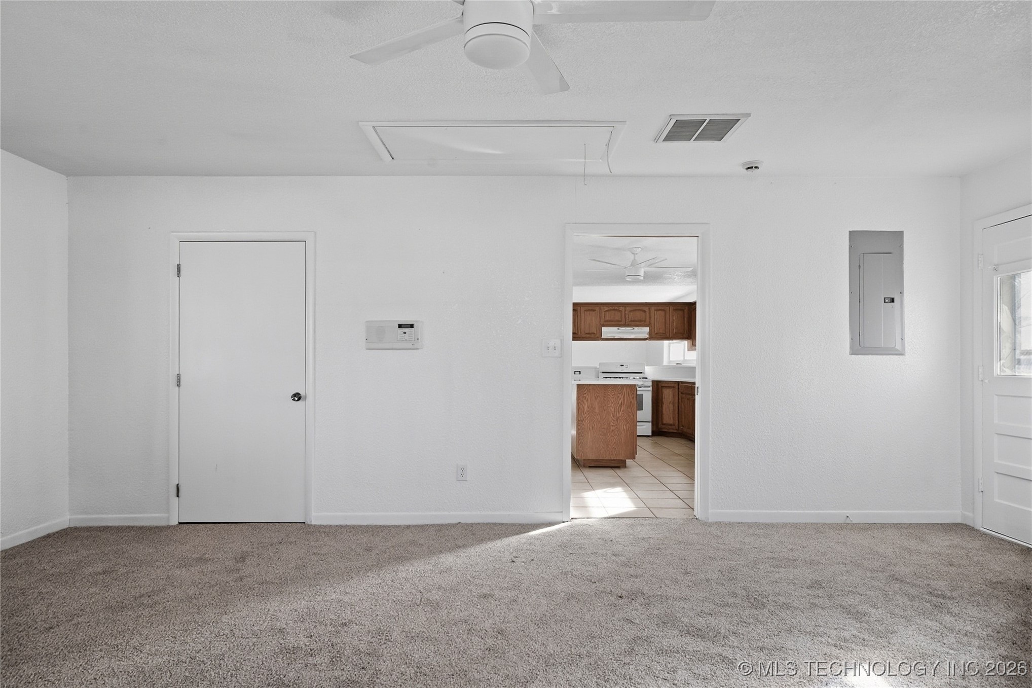 3812 E 36th Street Property Photo 27