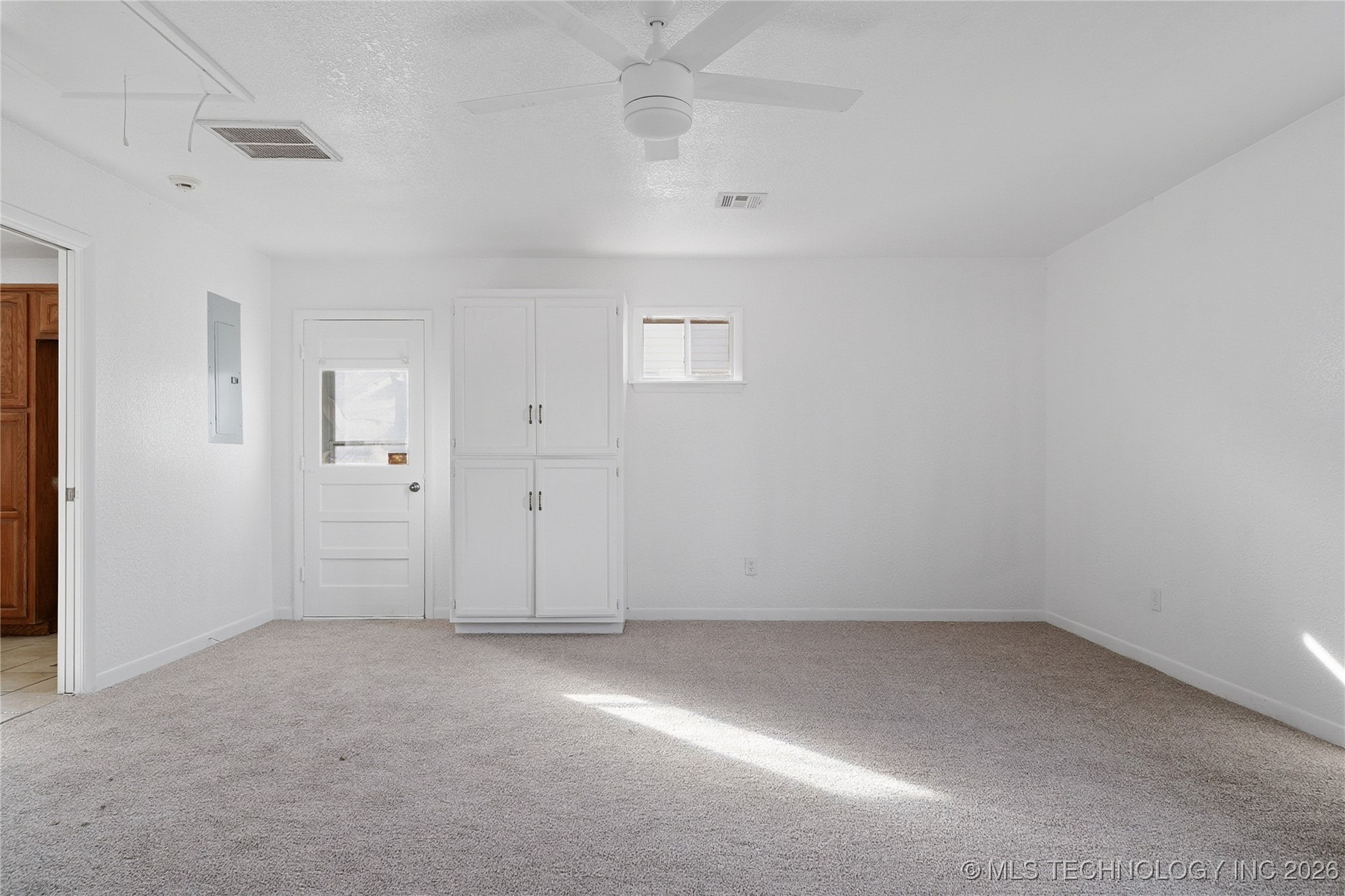 3812 E 36th Street Property Photo 28