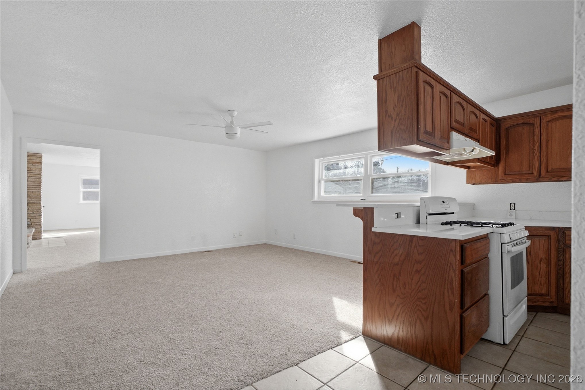 3812 E 36th Street Property Photo 35