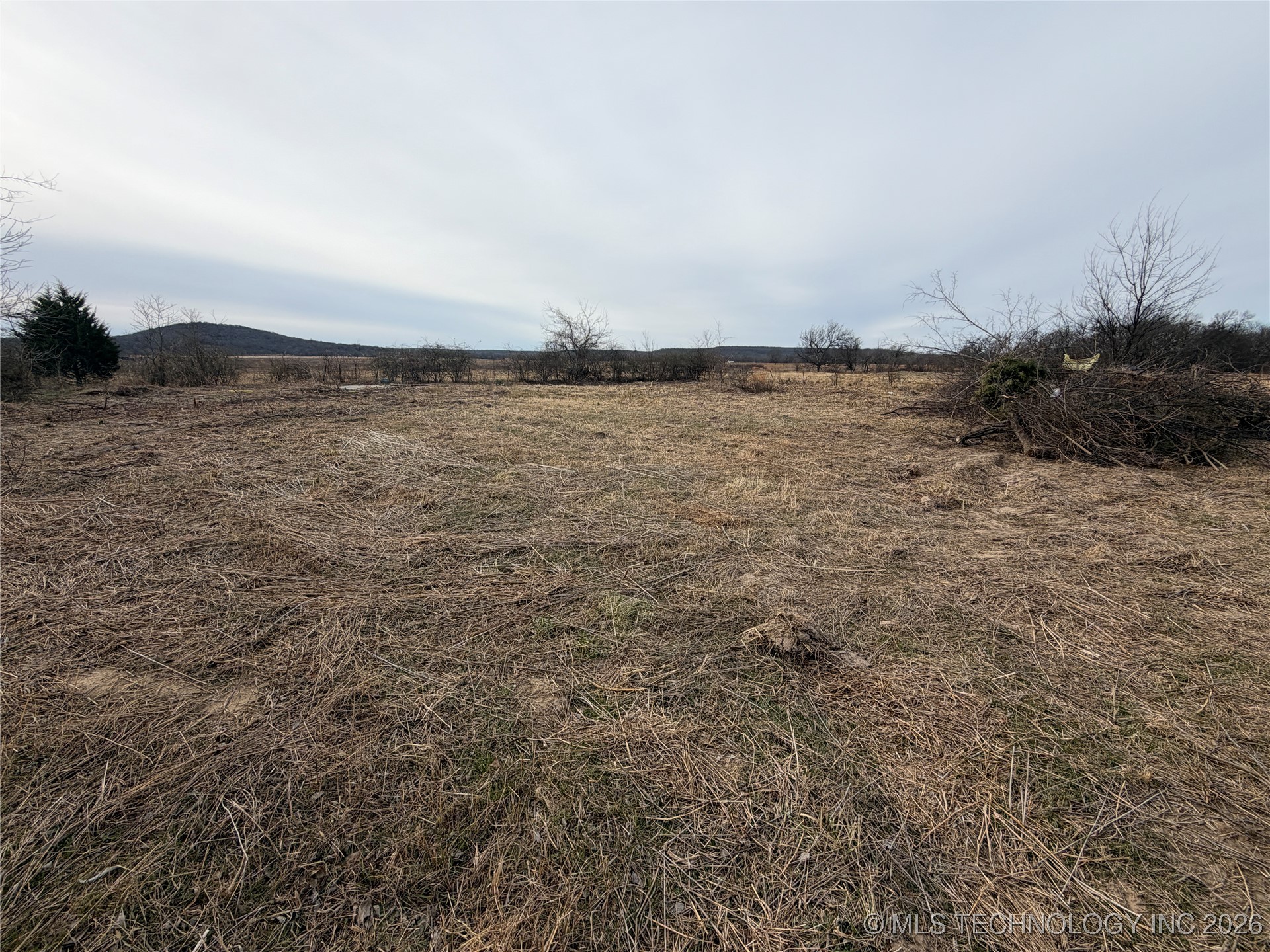 64 3745 Property Photo 22