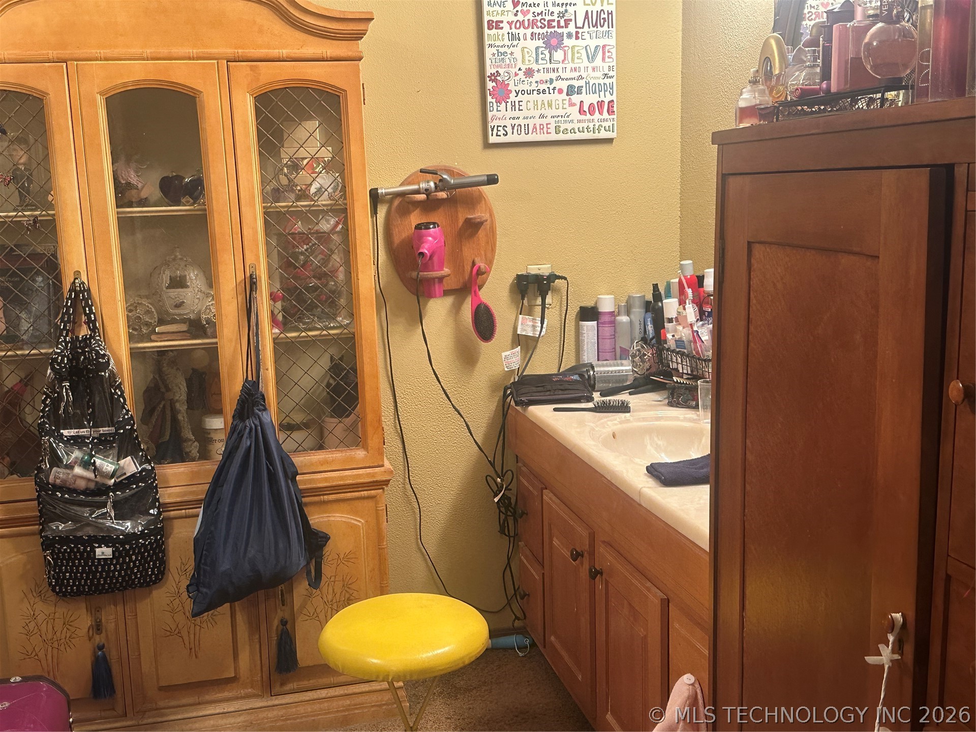 117 S Bk 1240 Property Photo 28