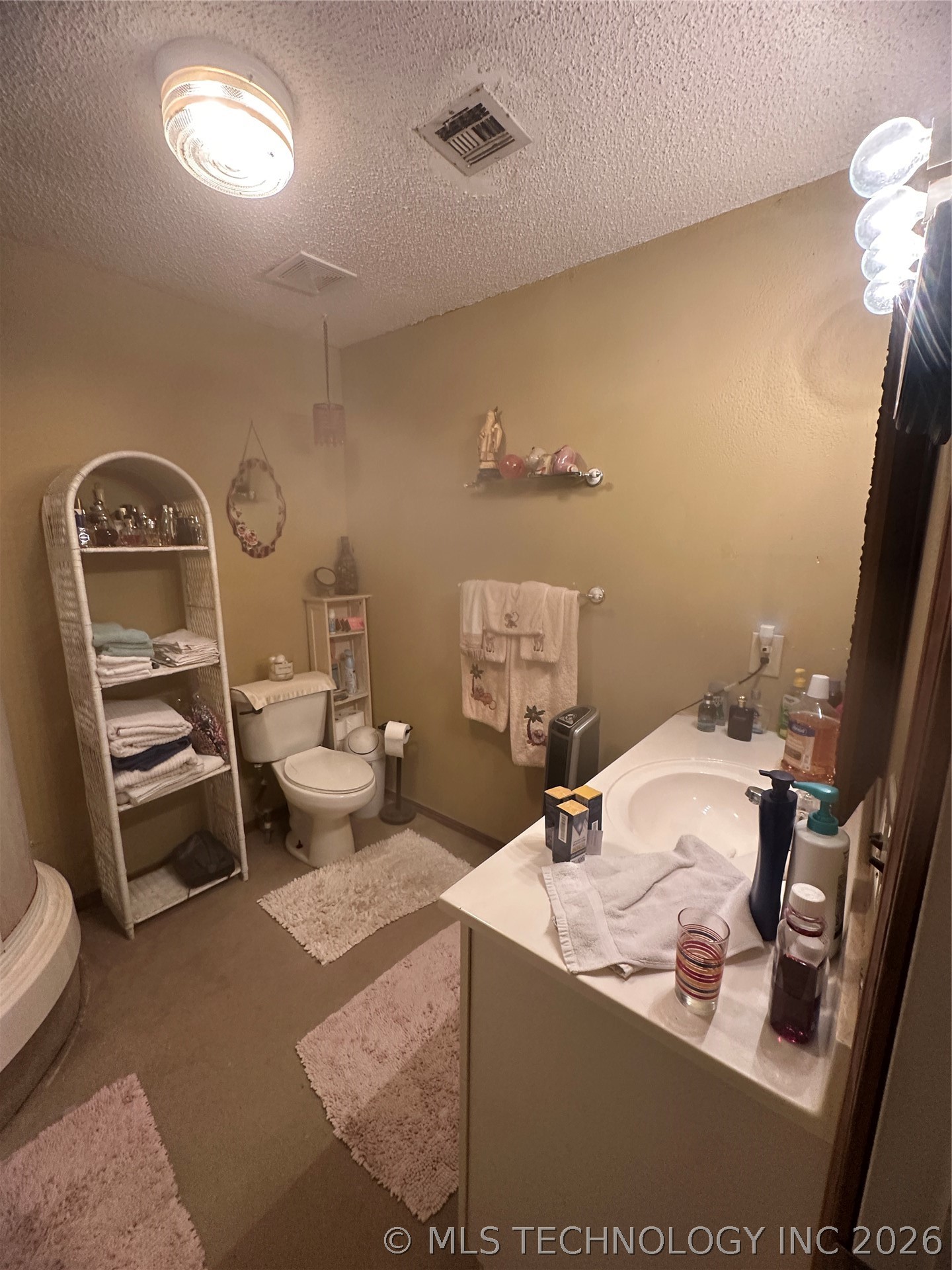 117 S Bk 1240 Property Photo 37