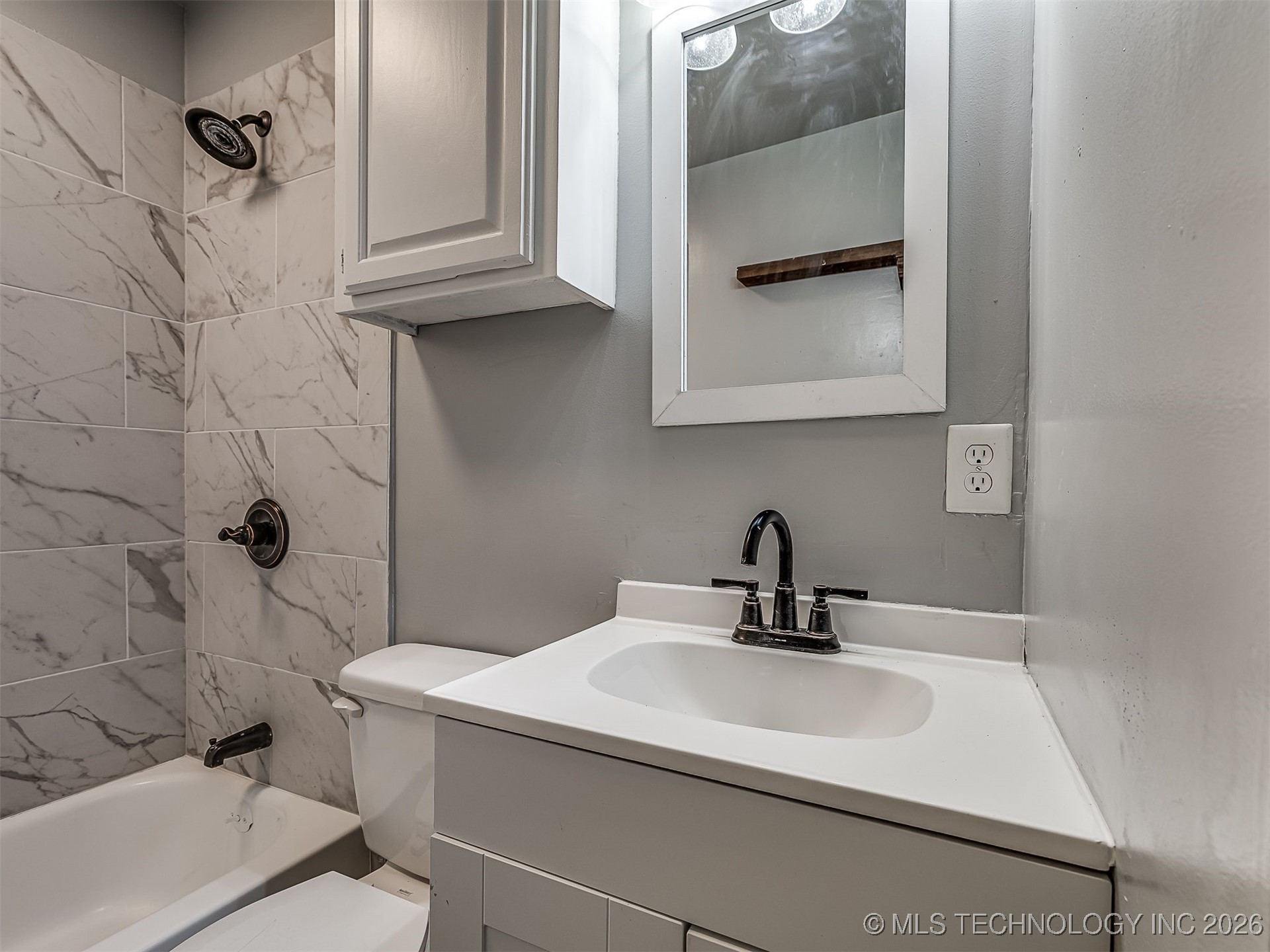 1934 W 46th Place Property Photo 33