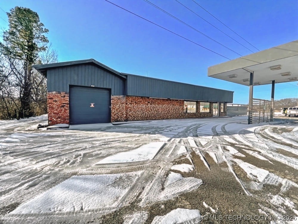 918 W Main Street Property Photo 2