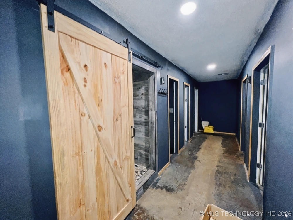 918 W Main Street Property Photo 11