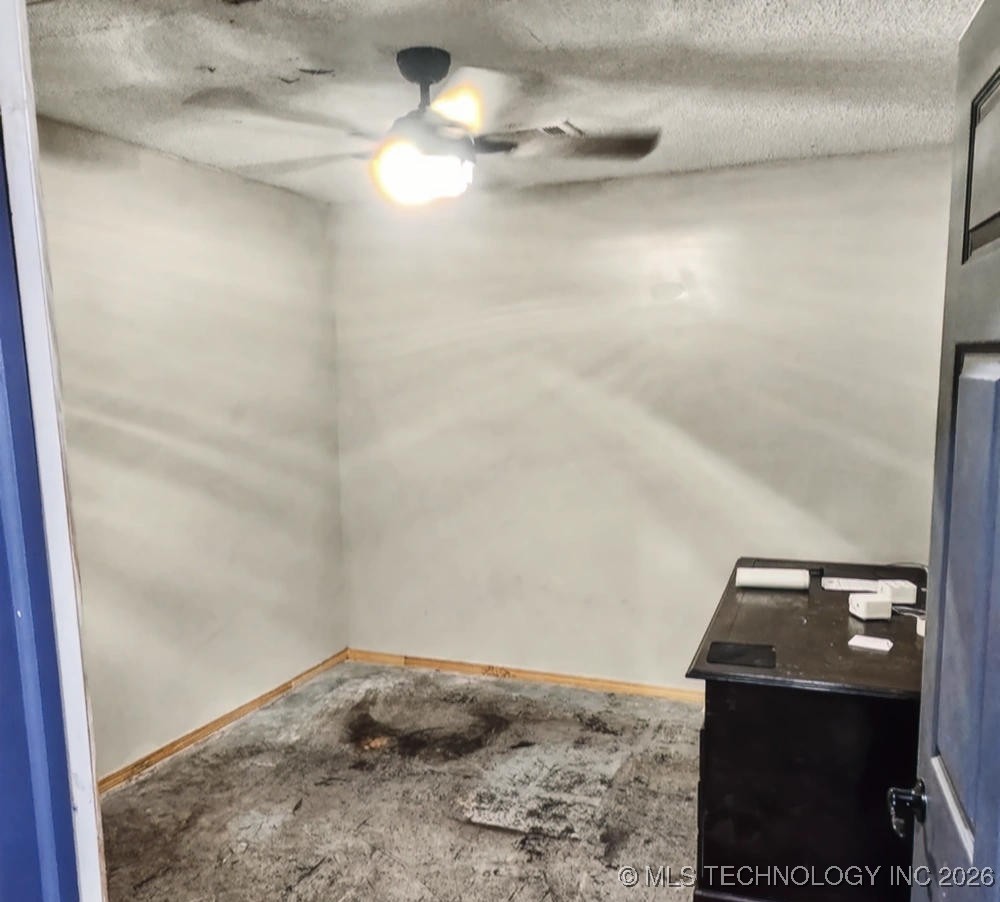 918 W Main Street Property Photo 16