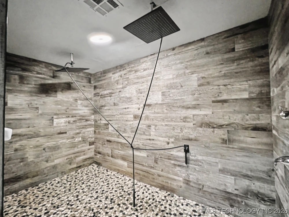 918 W Main Street Property Photo 19