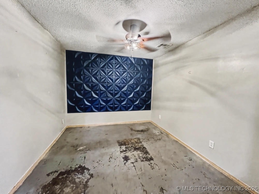 918 W Main Street Property Photo 22