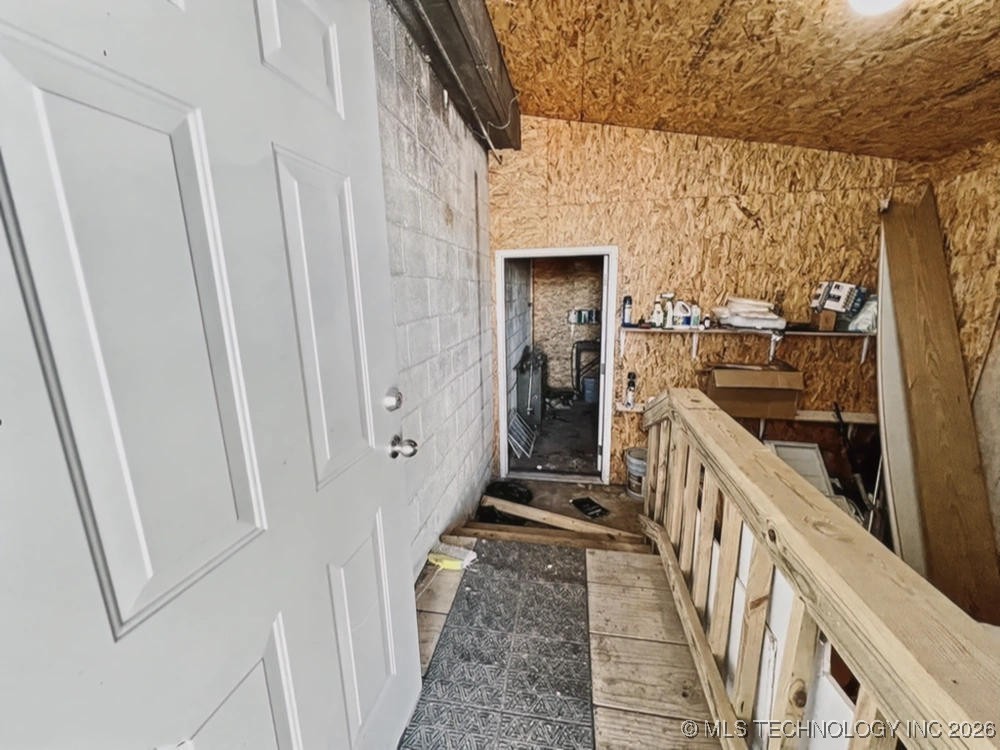 918 W Main Street Property Photo 24