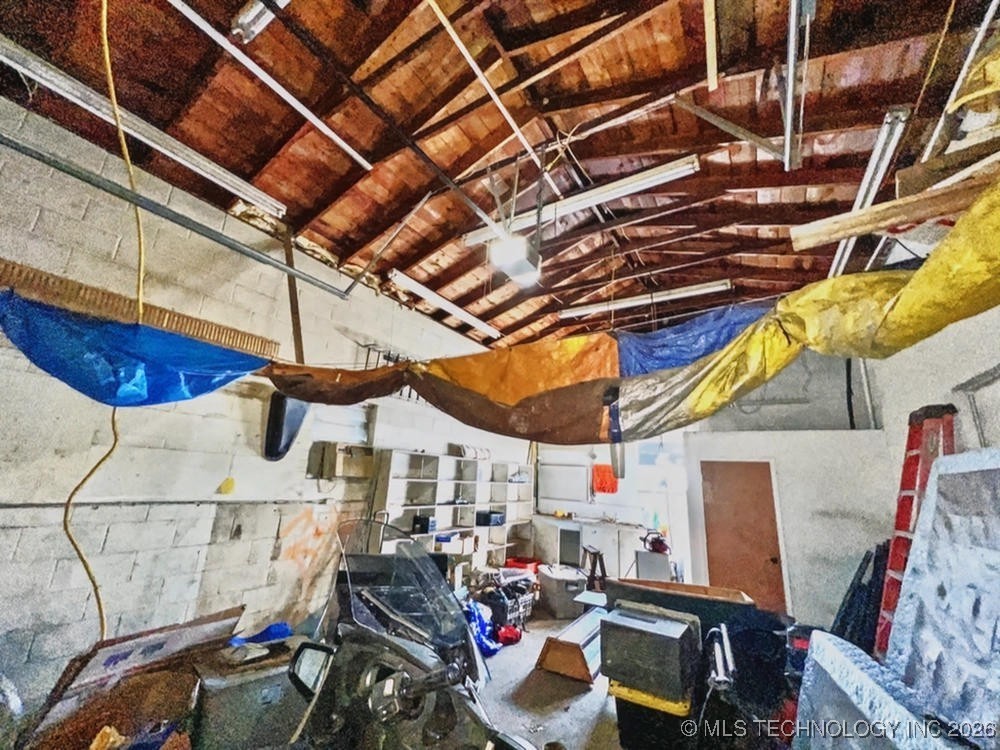 918 W Main Street Property Photo 27