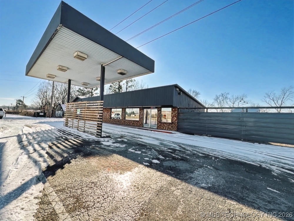 918 W Main Street Property Photo 40