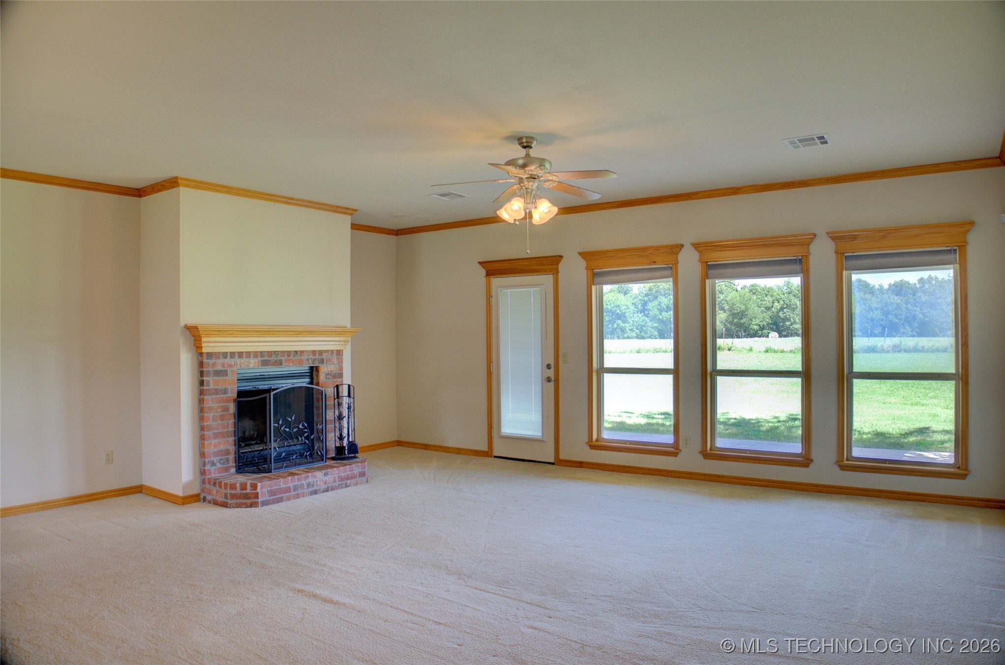 1709 Caddo Street Property Photo 9