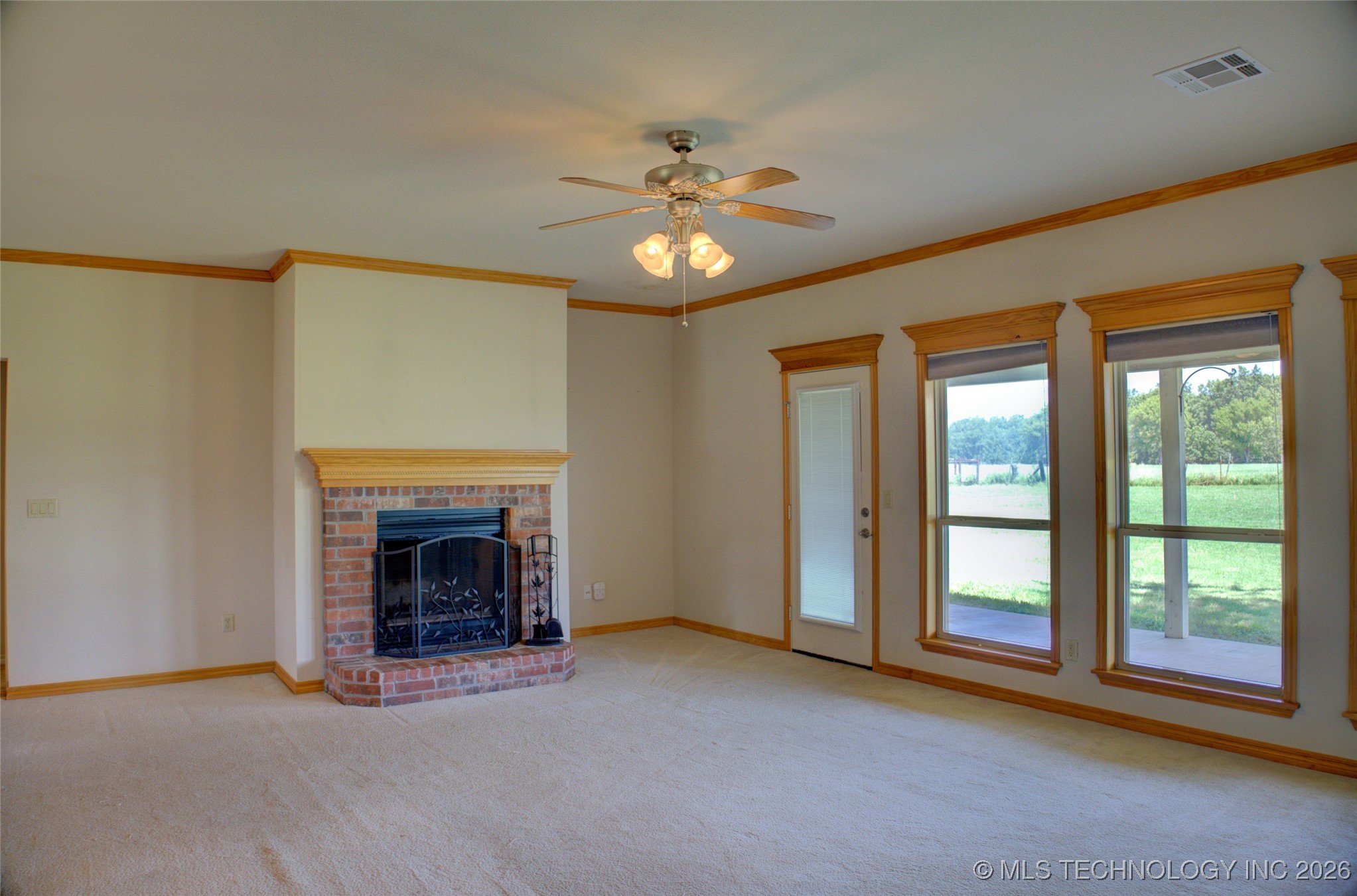 1709 Caddo Street Property Photo 10