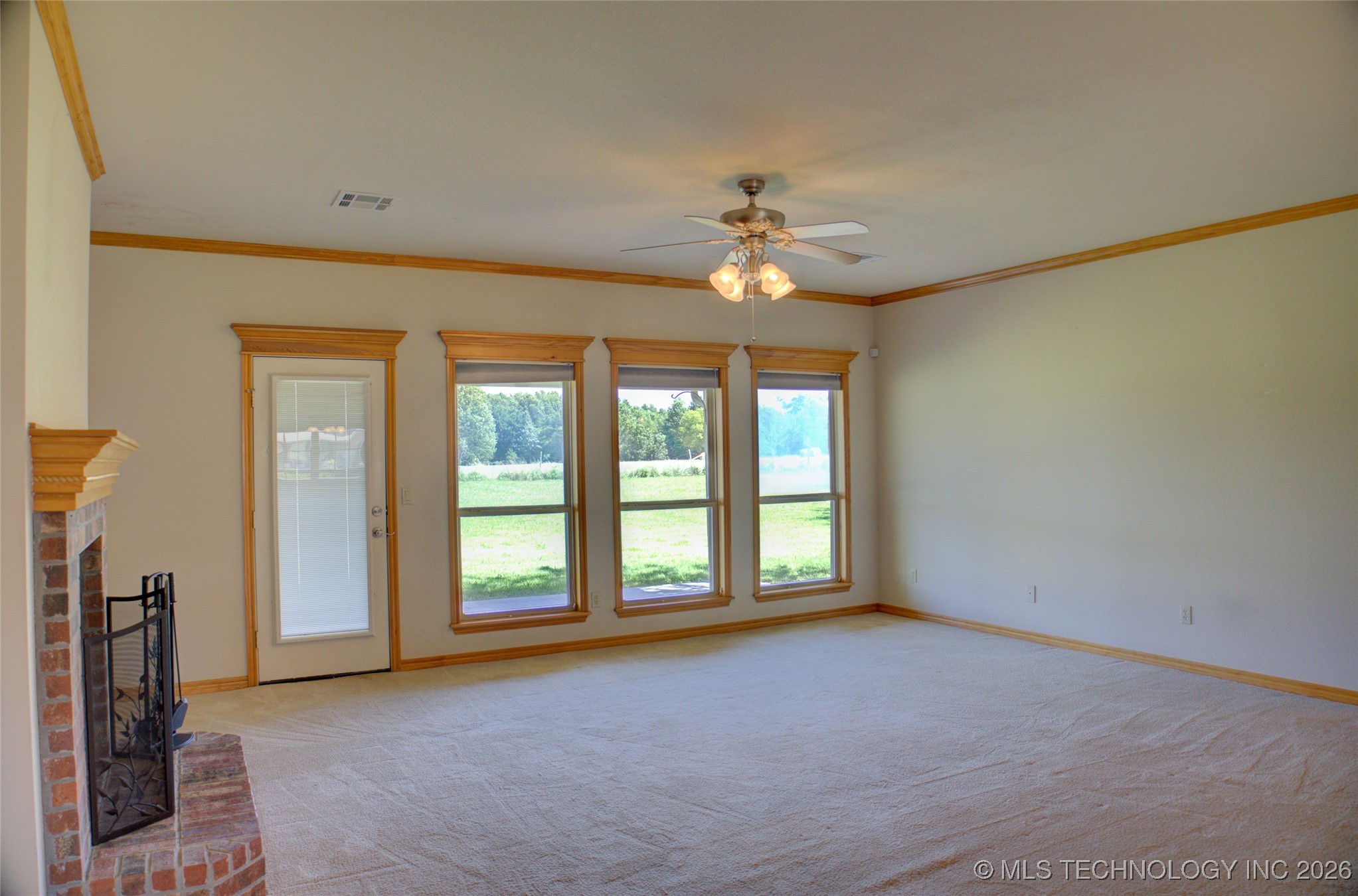 1709 Caddo Street Property Photo 13