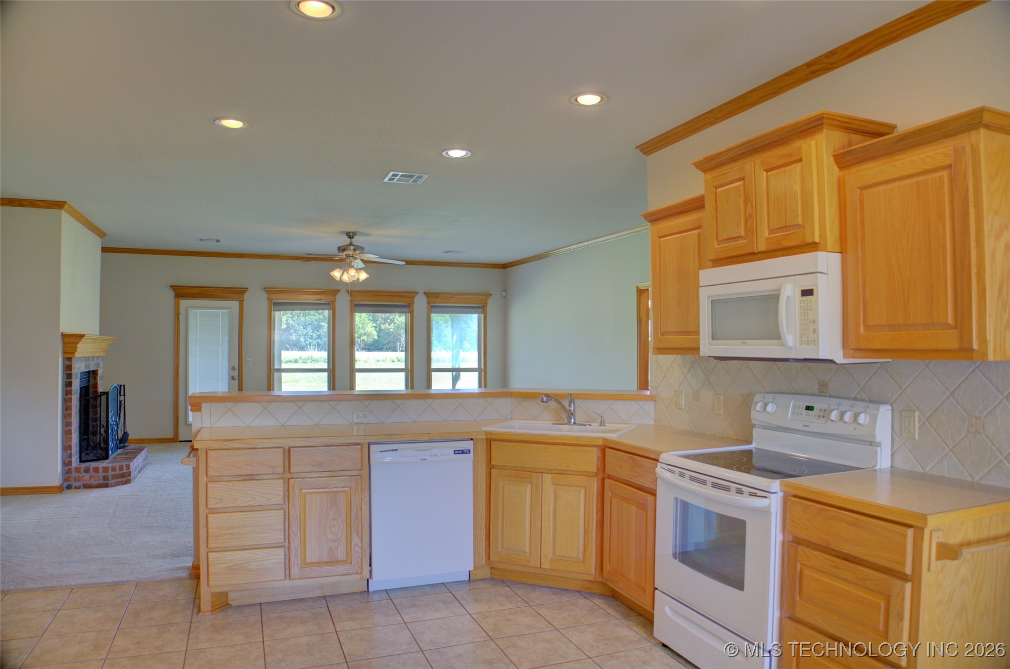 1709 Caddo Street Property Photo 17