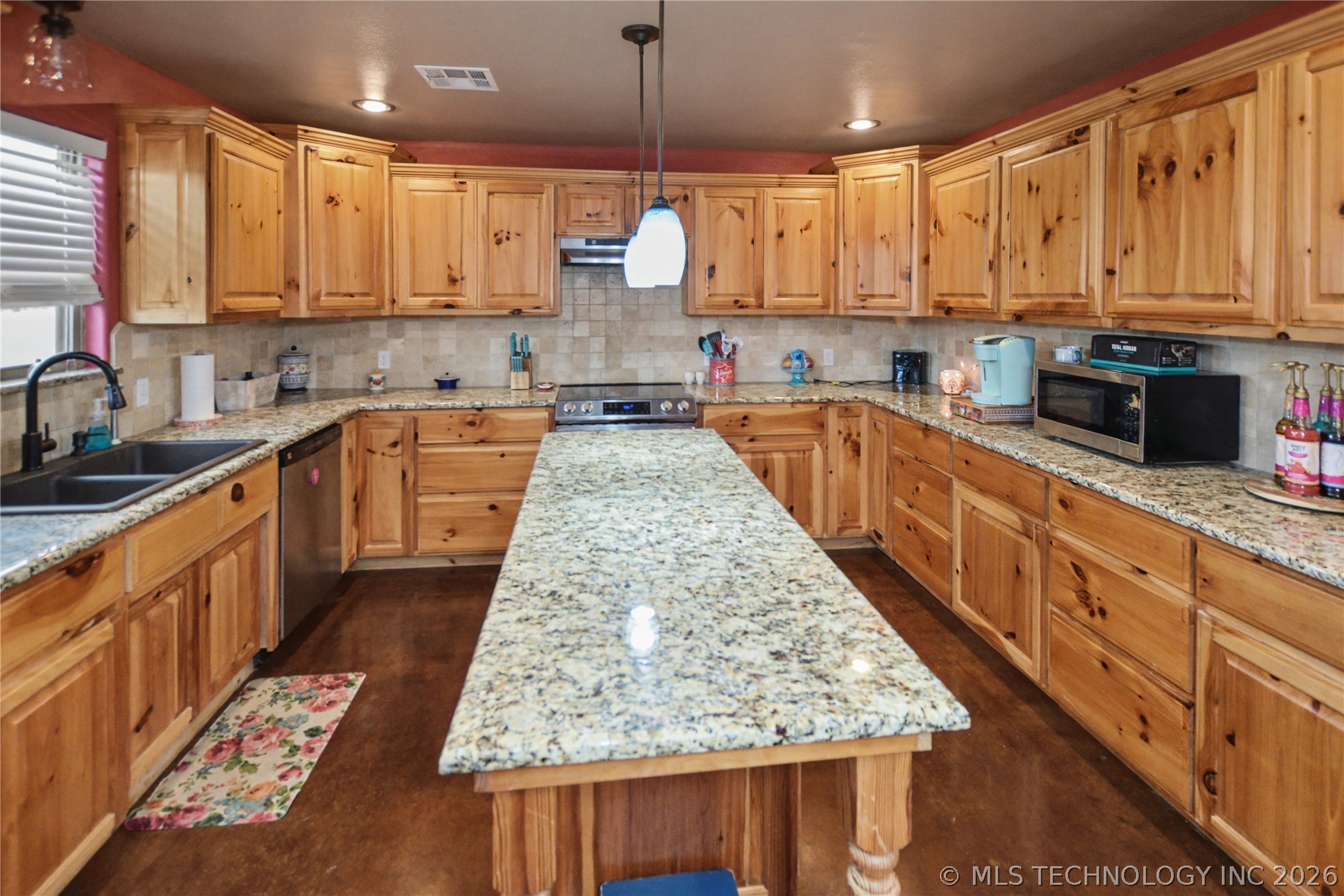 9754 N 510 Road Property Photo 7