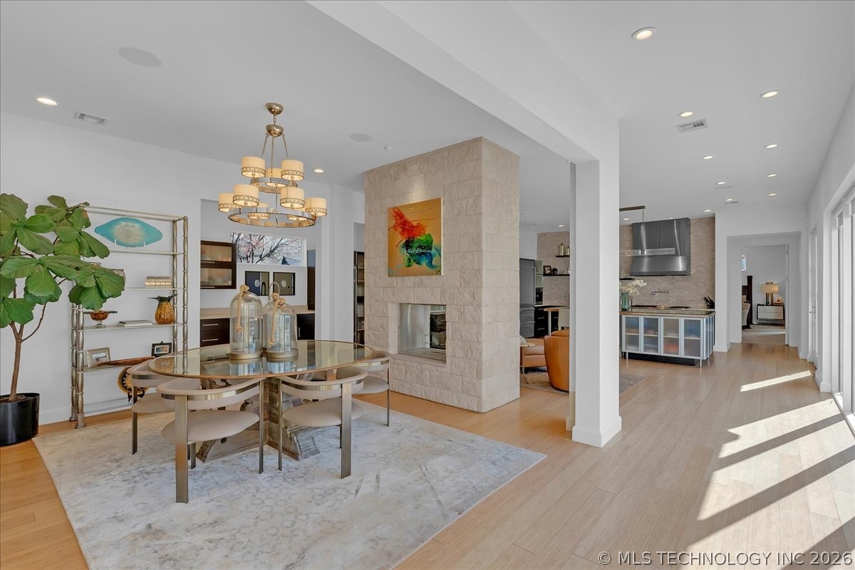 2814 E 31st Street Property Photo 8