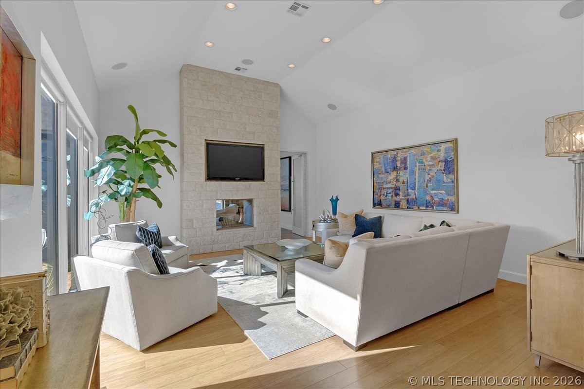 2814 E 31st Street Property Photo 13