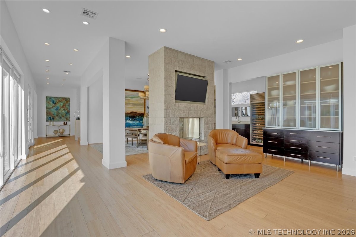 2814 E 31st Street Property Photo 40