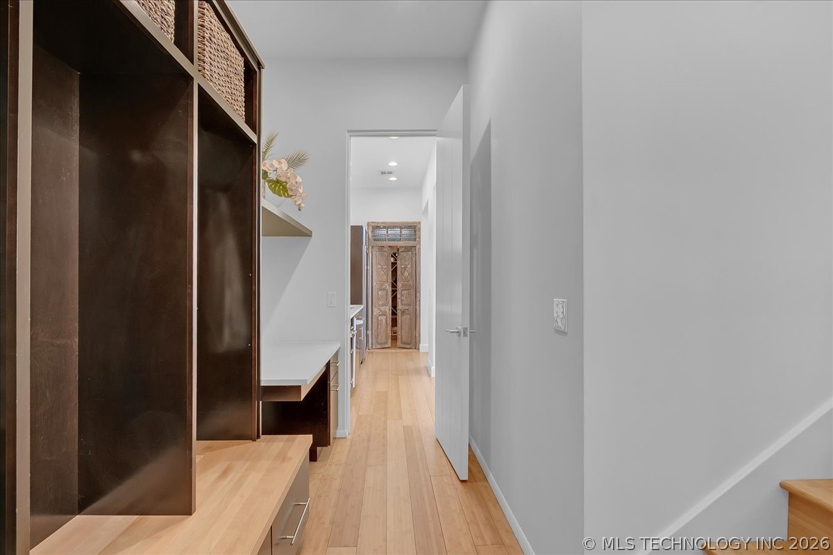 2814 E 31st Street Property Photo 46