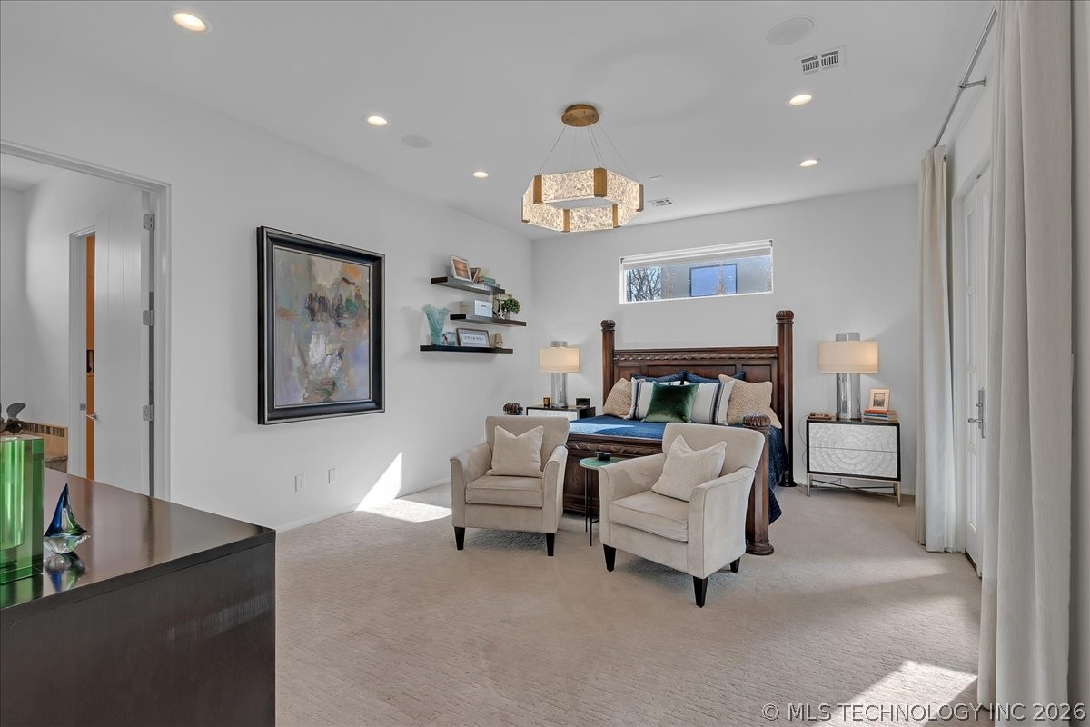 2814 E 31st Street Property Photo 49