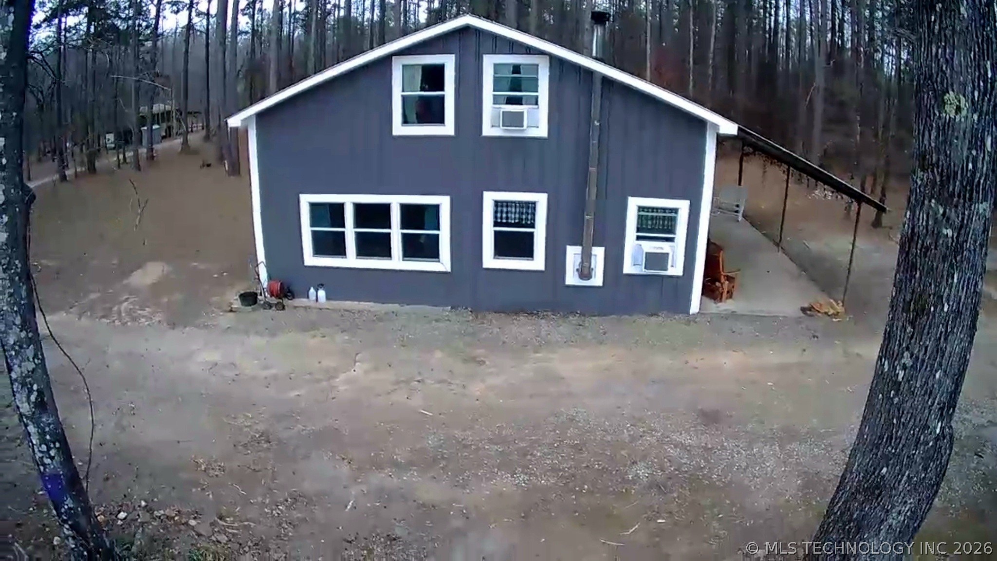 181002 Apache Road Property Photo 2