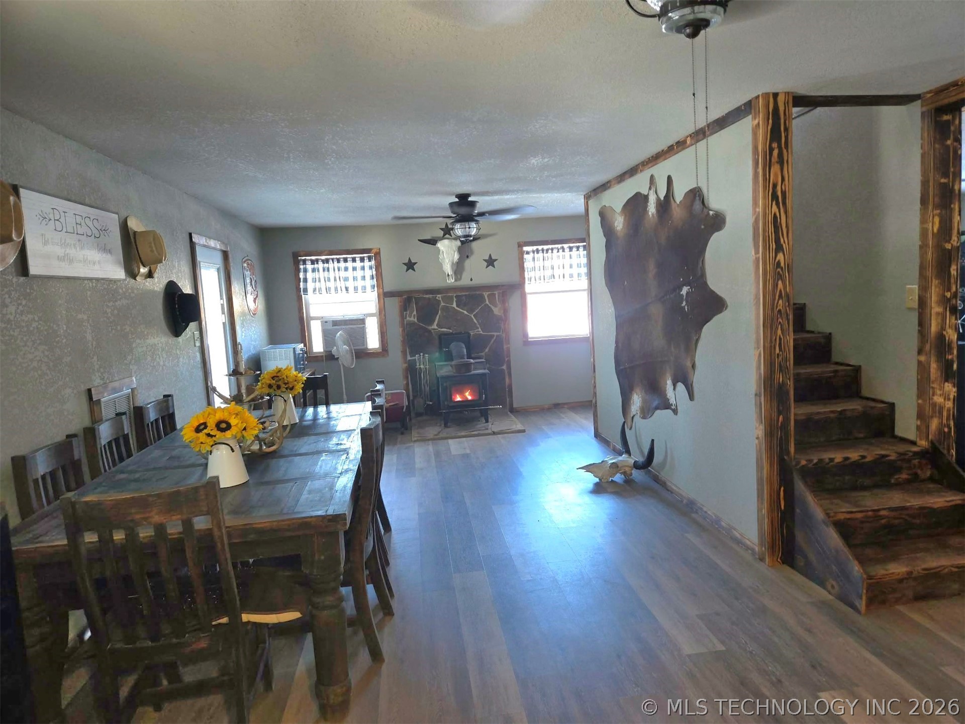 181002 Apache Road Property Photo 9