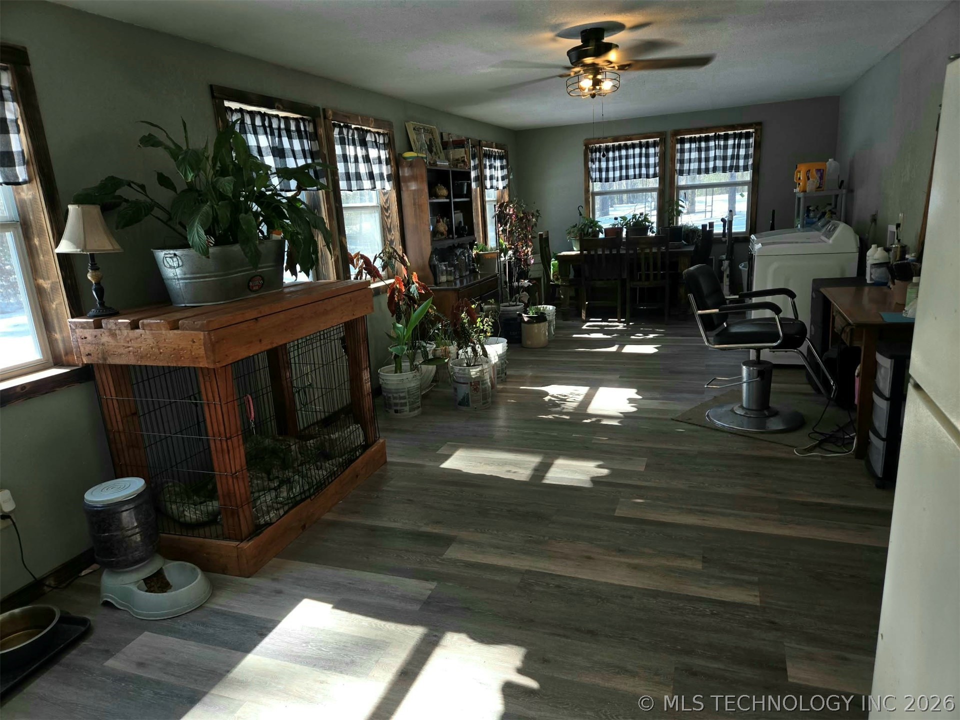 181002 Apache Road Property Photo 14