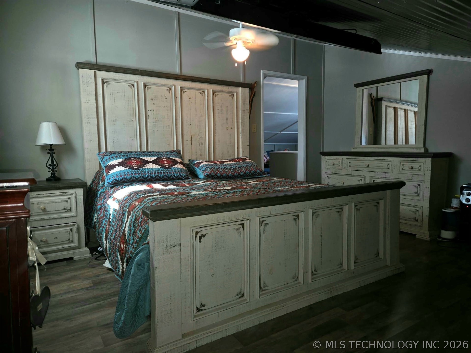 181002 Apache Road Property Photo 18