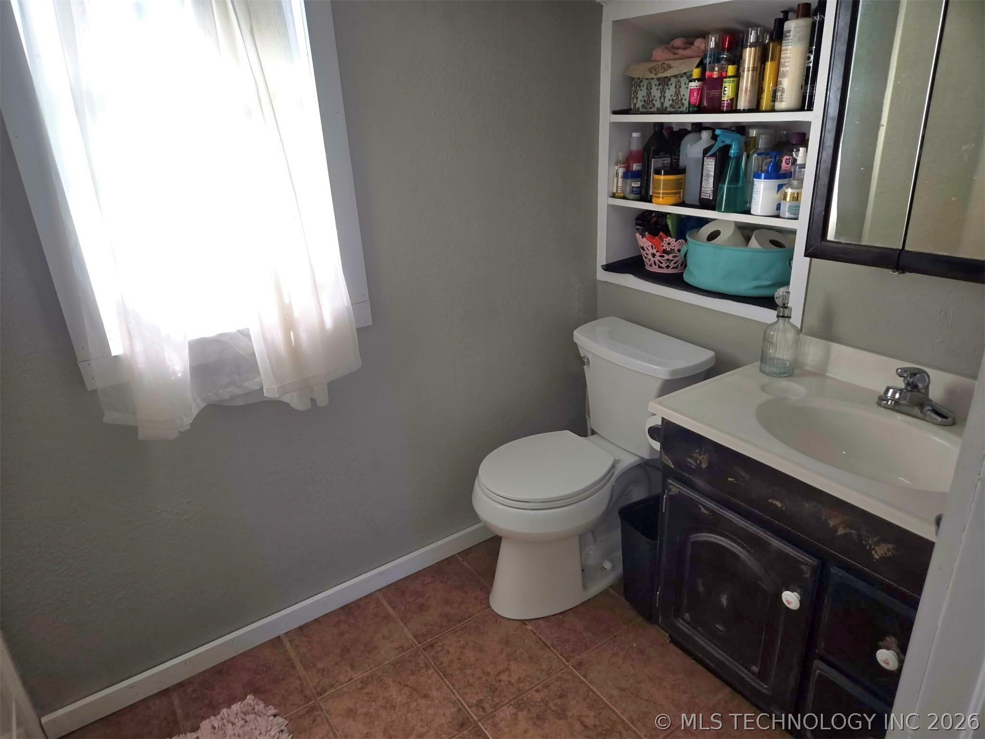 181002 Apache Road Property Photo 19