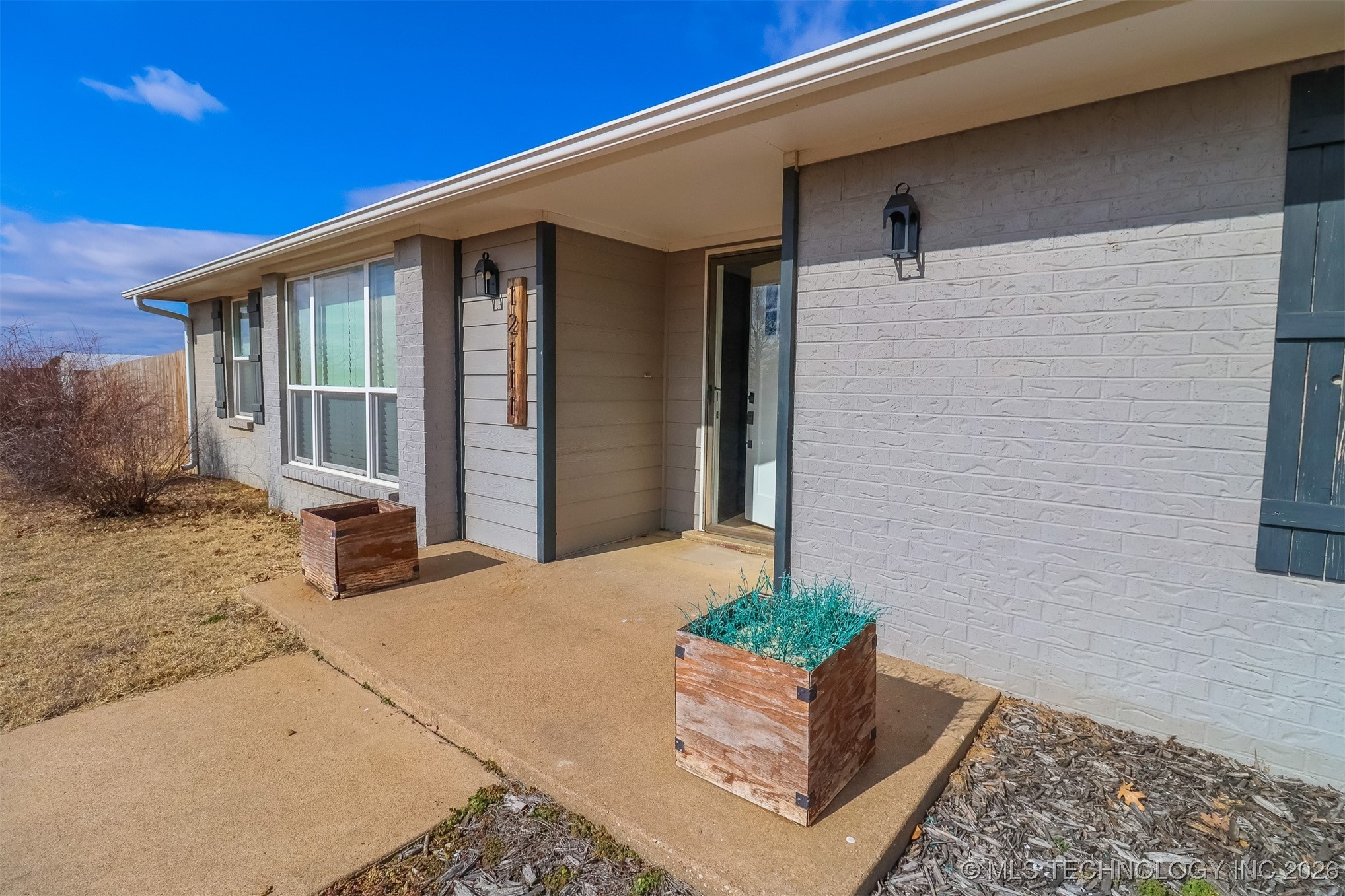 12111 W 66th Place S Property Photo 6