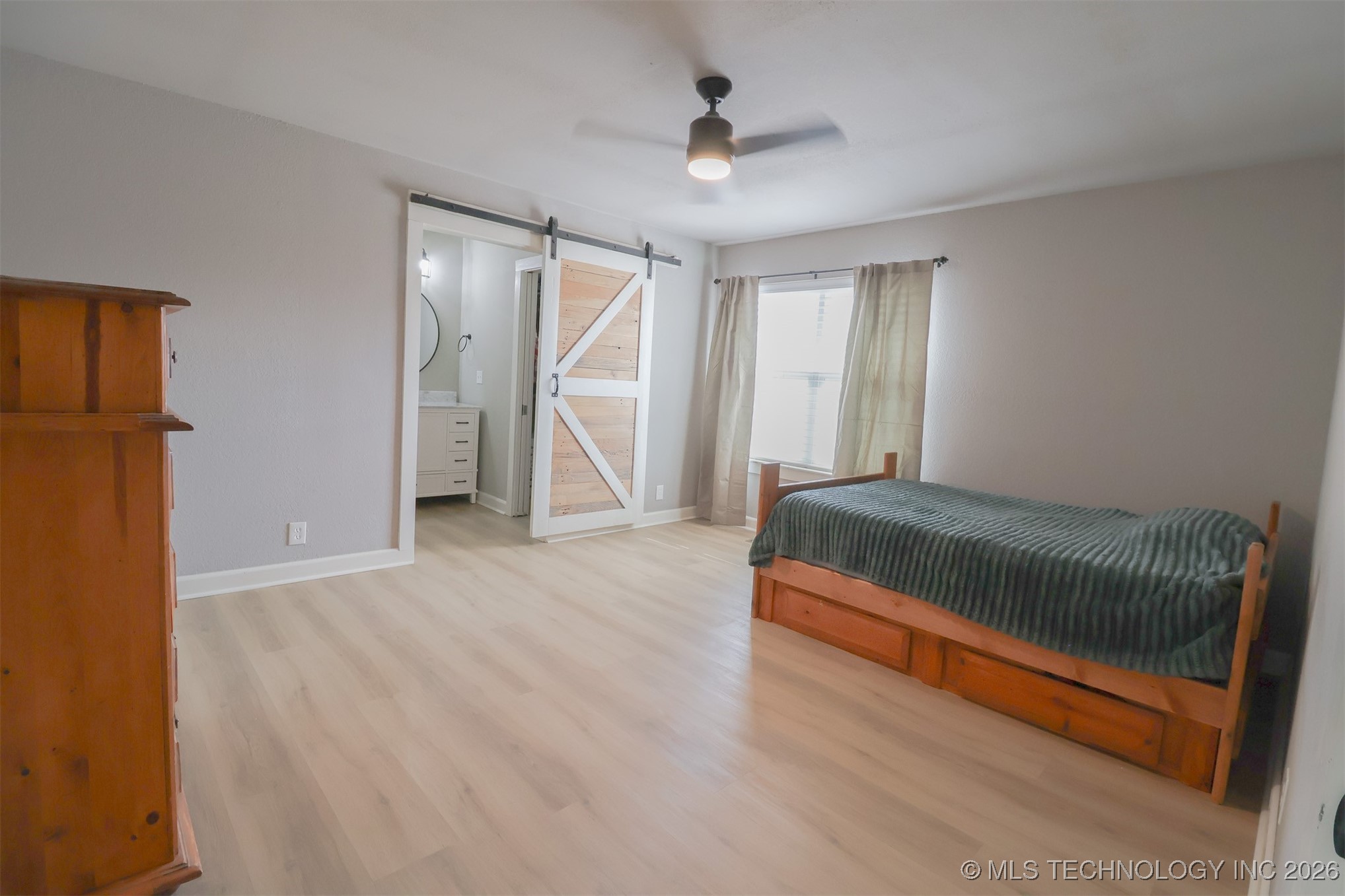 12111 W 66th Place S Property Photo 17