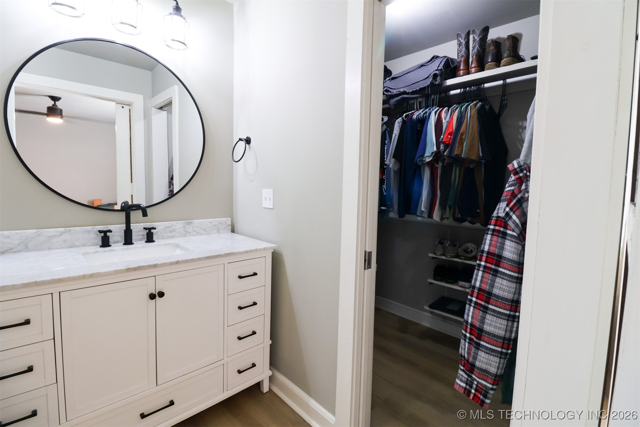 12111 W 66th Place S Property Photo 19