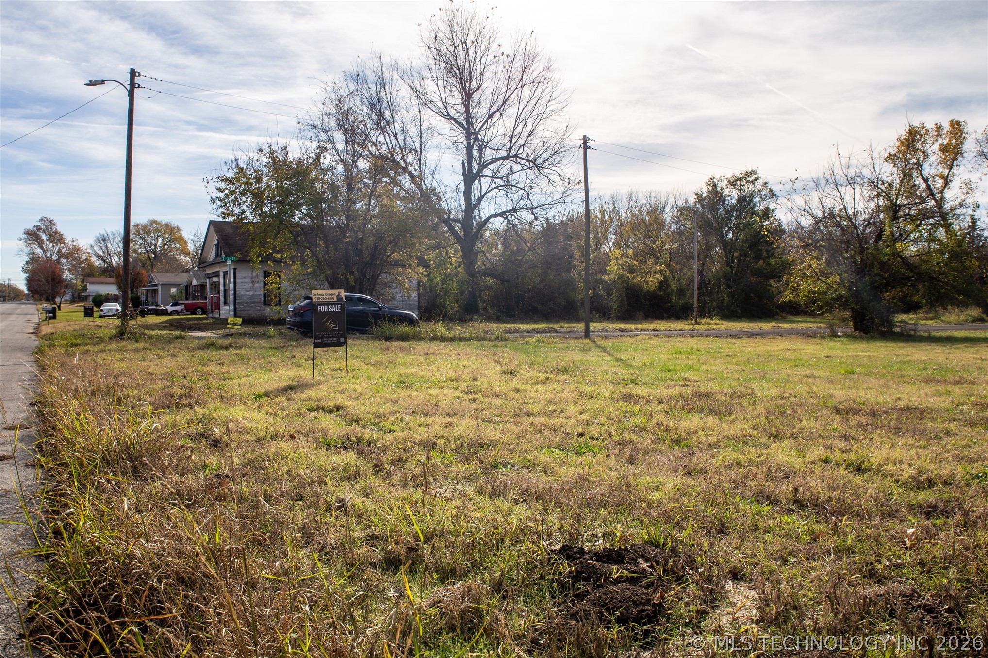 800 S 5th Street Property Photo 2