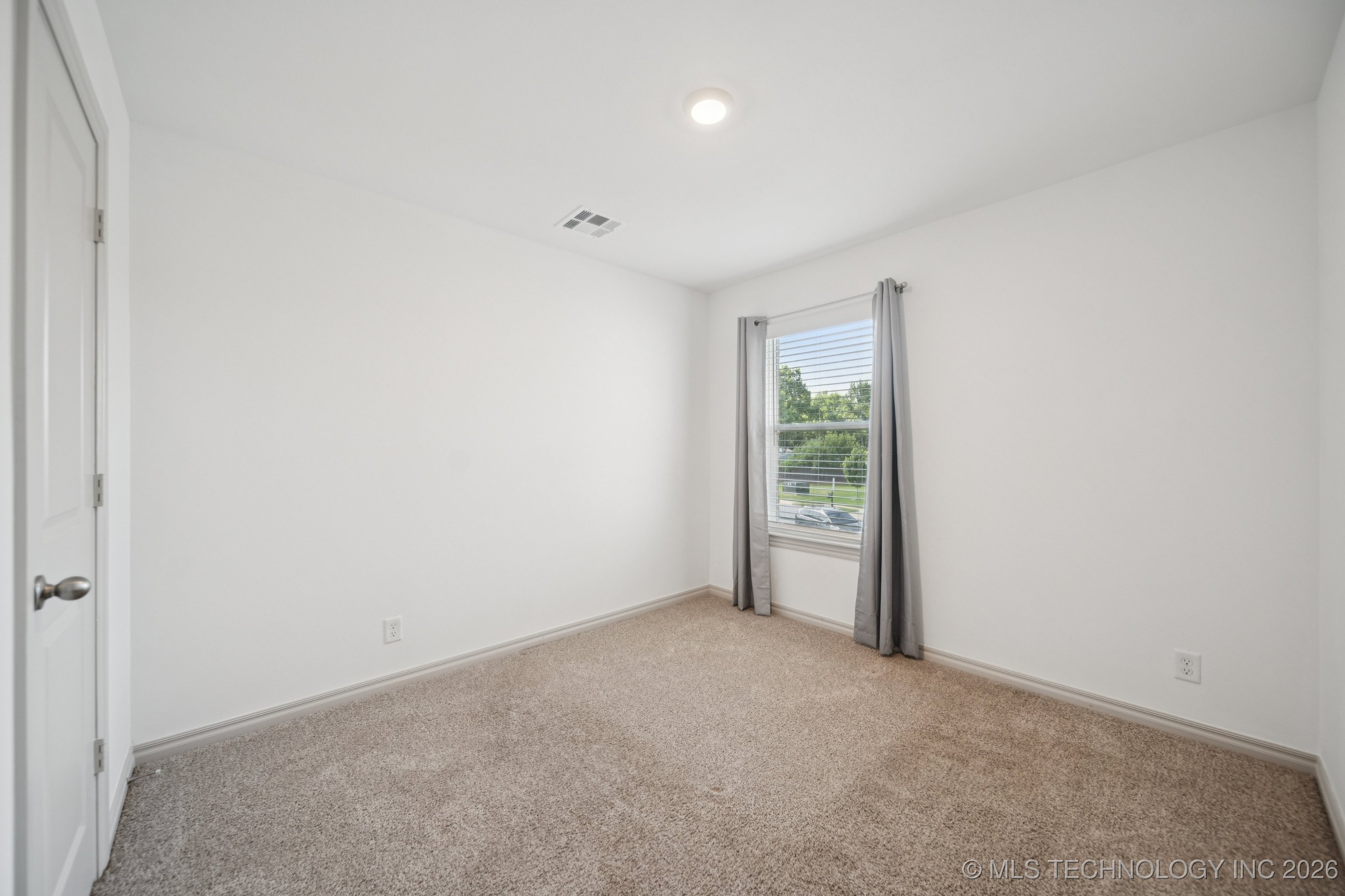 7222 E 154th Street S Property Photo 20