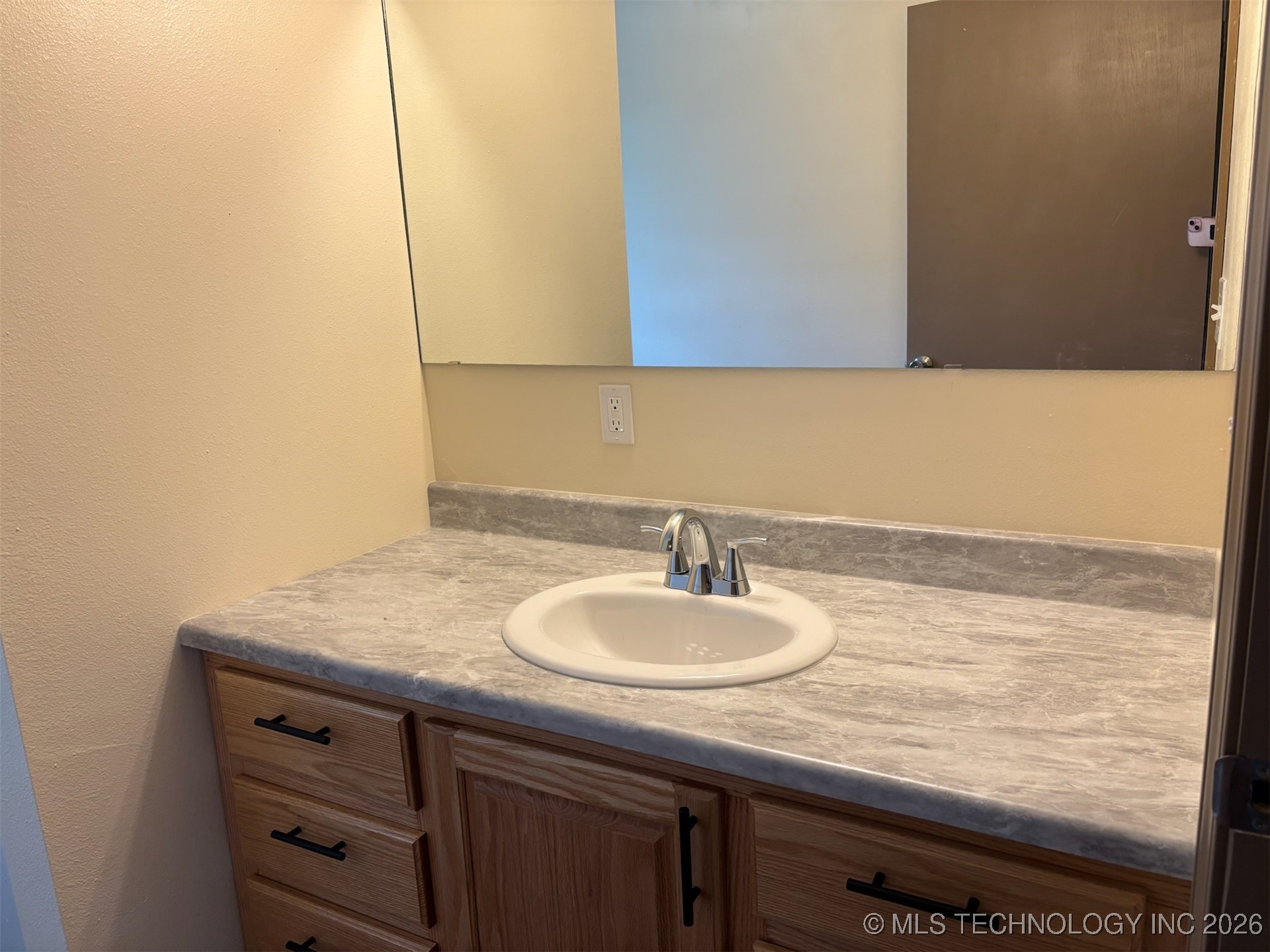 305 N 10th Street Property Photo 18