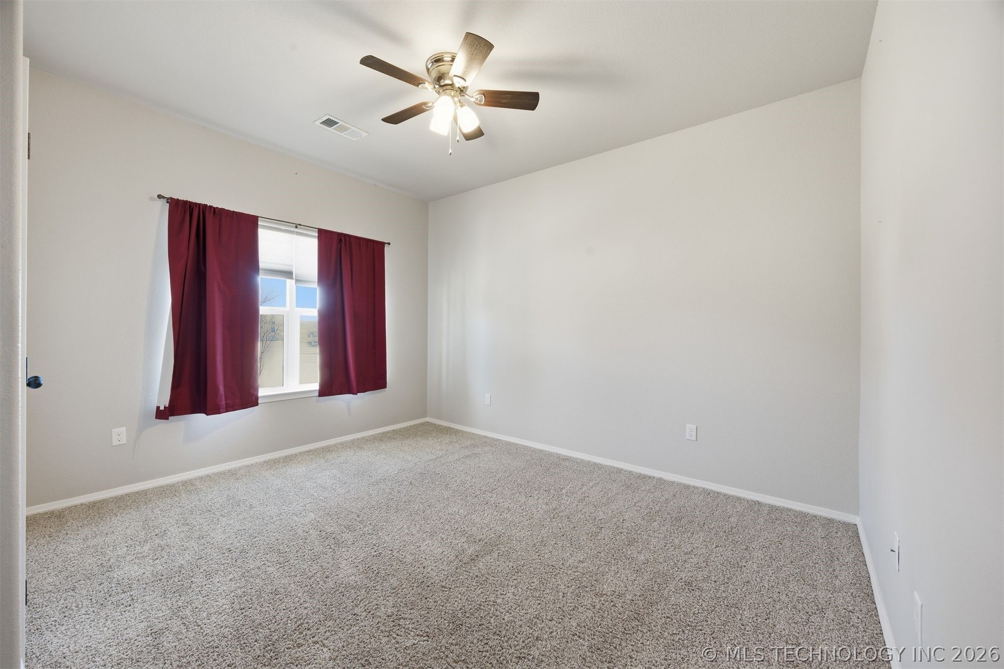 5447 Roadrunner Drive Property Photo 21